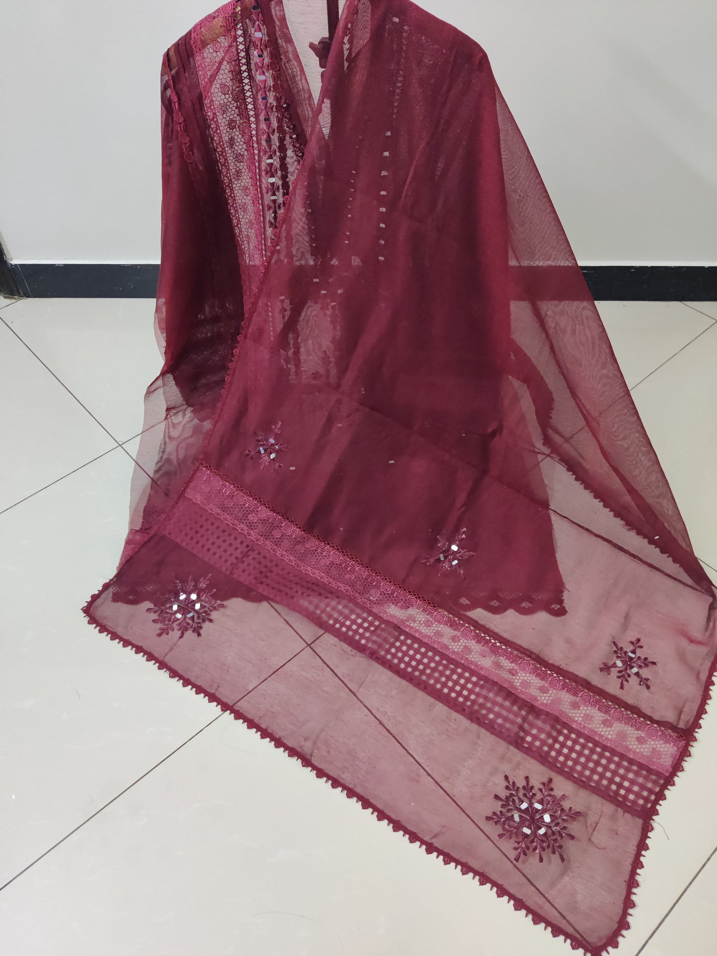 Maroon Mirror Laced 2pc