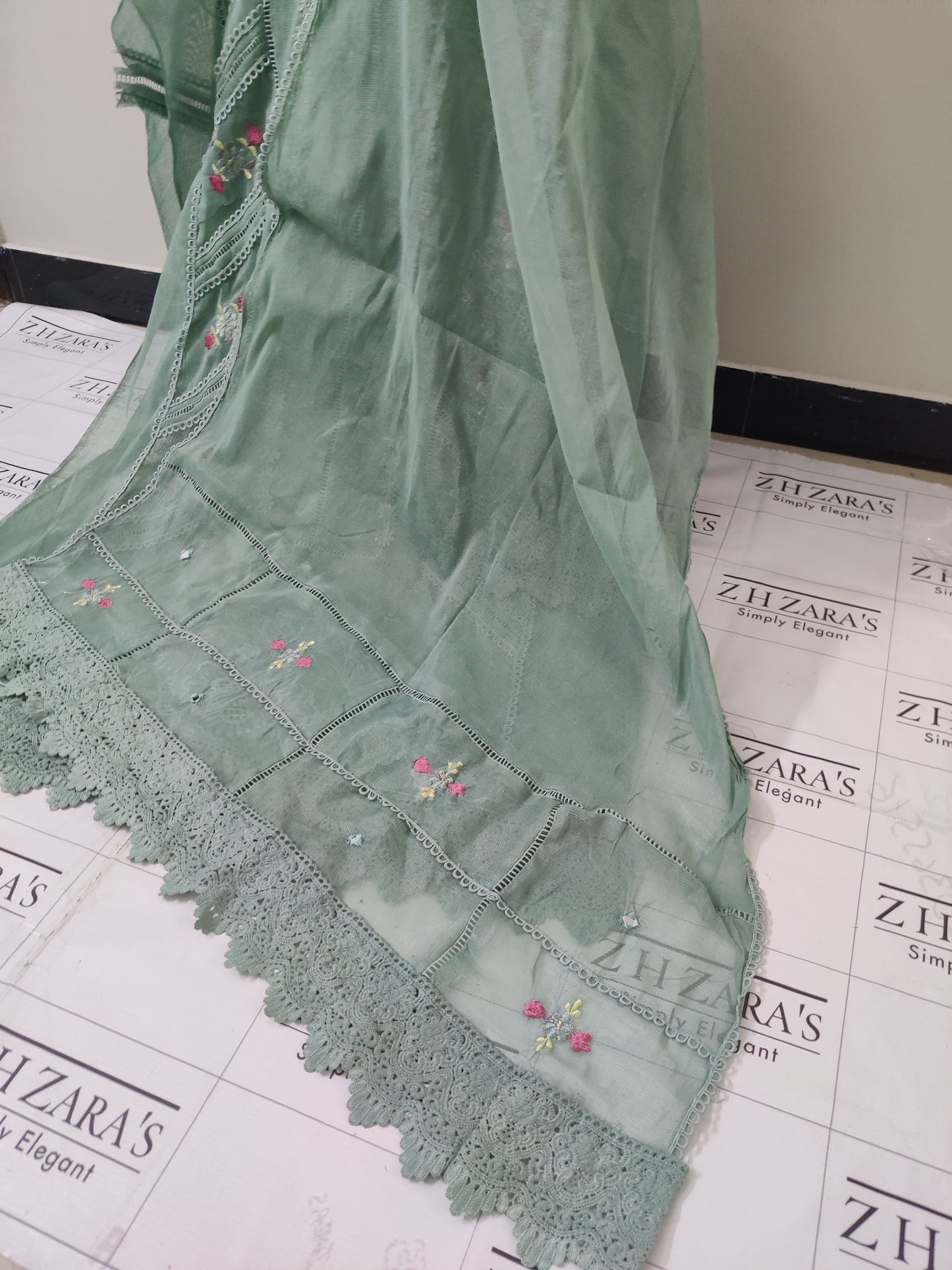 Olive Mint Green Cut Panel Cutwork 3pc