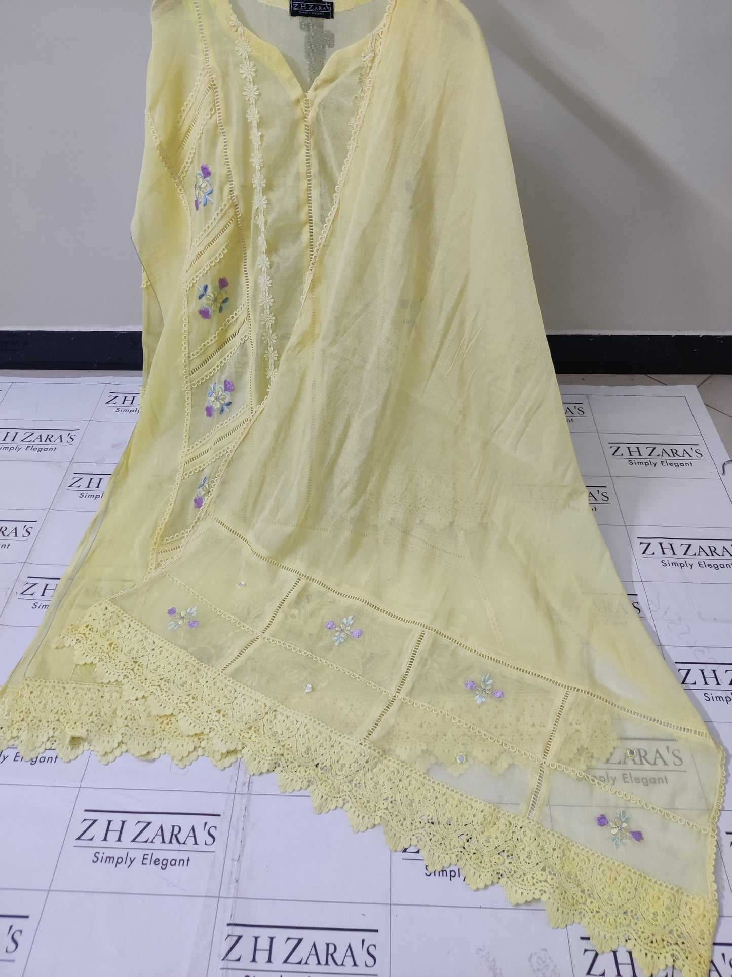 Lemon Cut Panel Cutwork 3pc