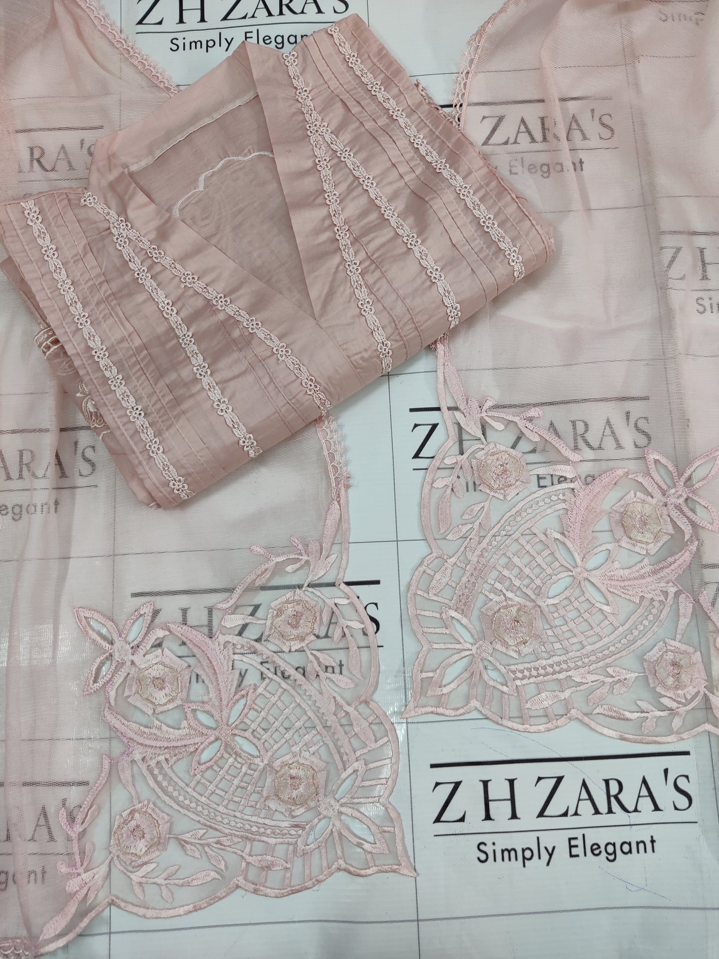 Nude Teapink Lawn 3d Cutwork Daman 3pc