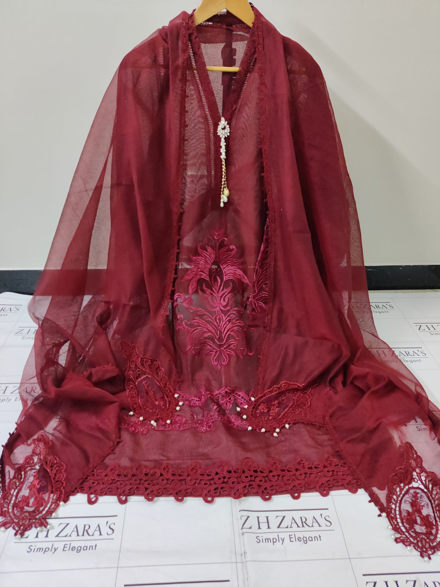 Maroon Tassel Cutwork 2pc