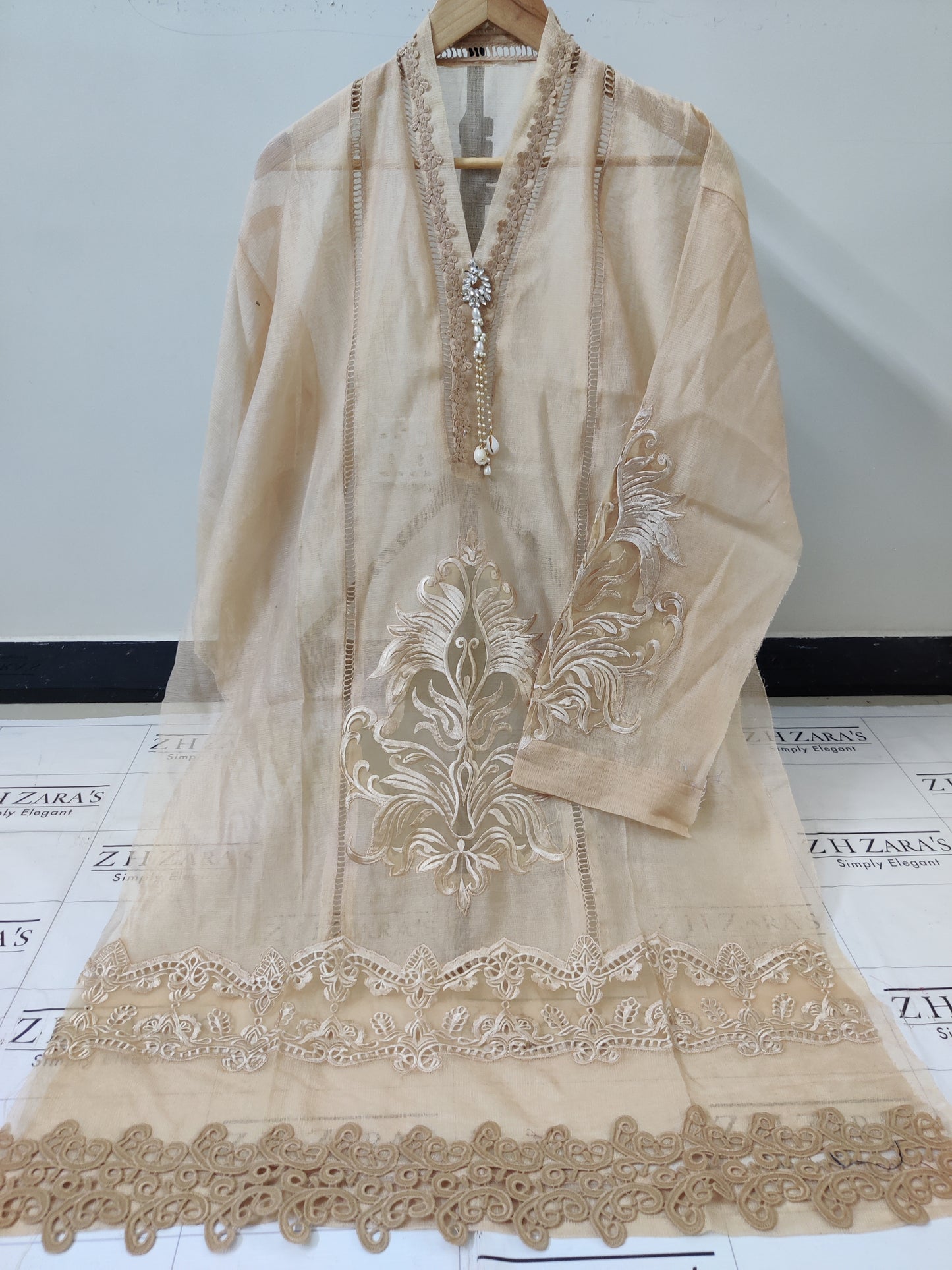 Coffee Beige Tassel Cutwork 2pc