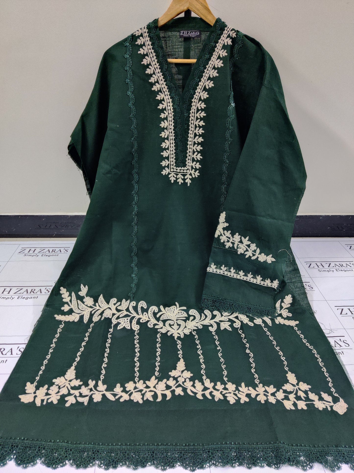 Khaddar Pashmina Bottle Green 3pc