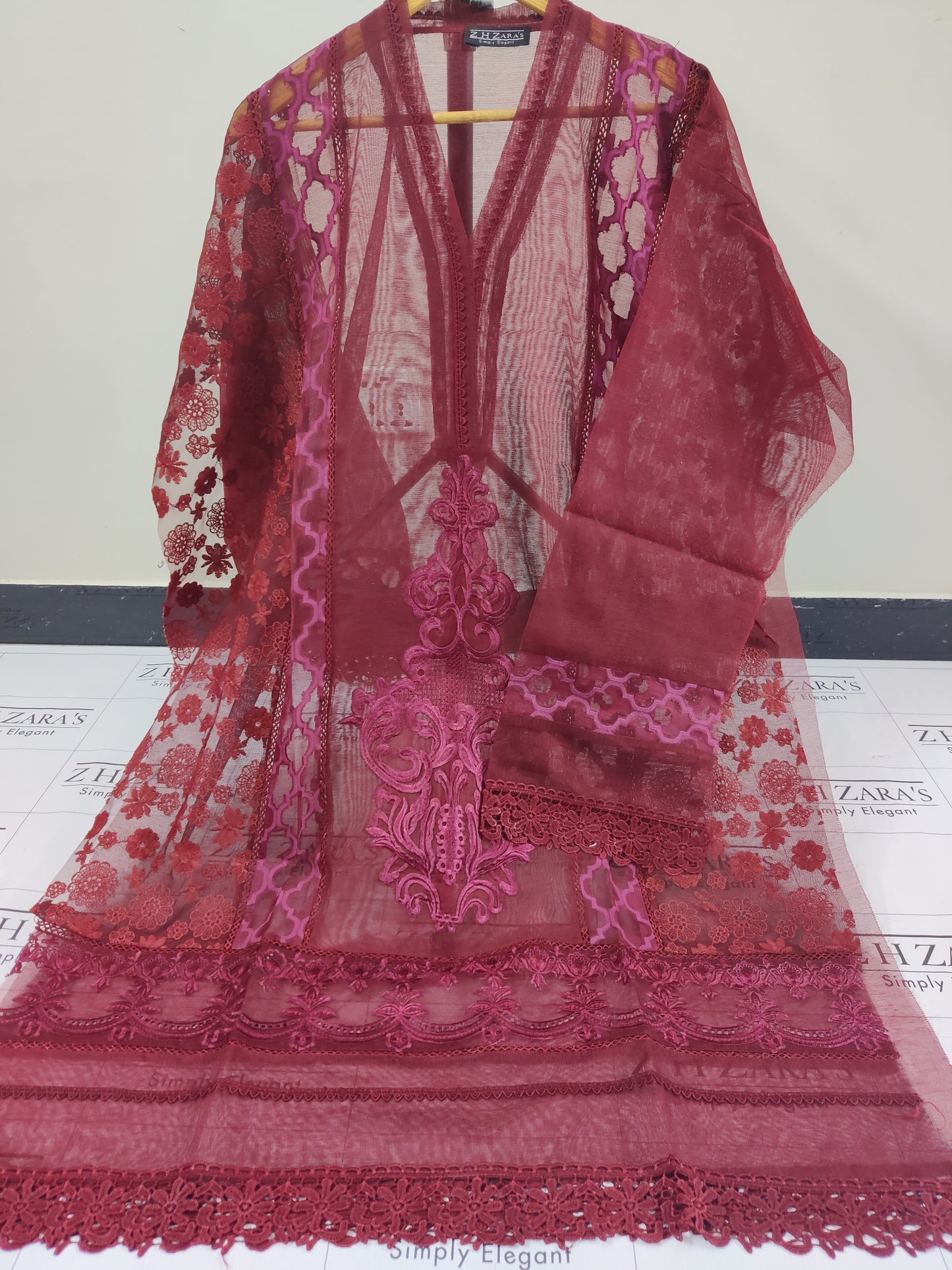 Maroon Broshia Cutwork 2pc