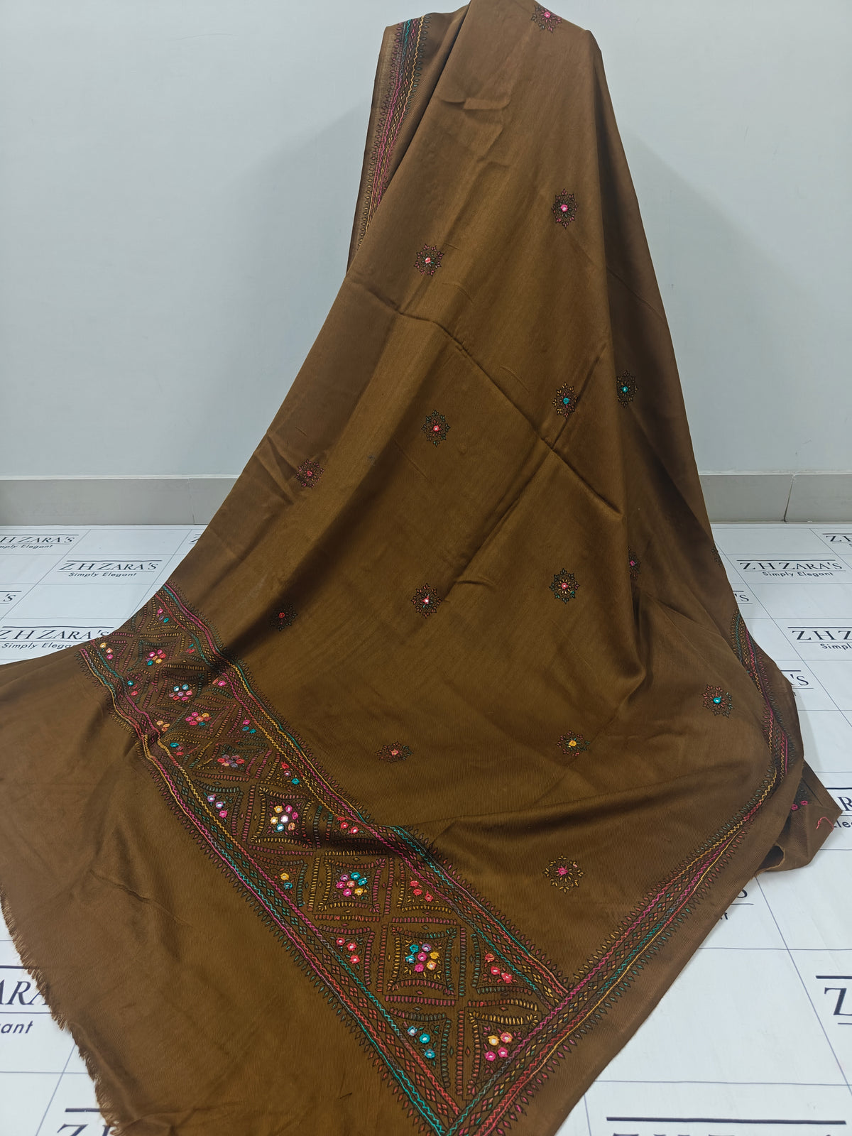 Hazel Brown Needle Mirror Embroidery Pashmina 3pc
