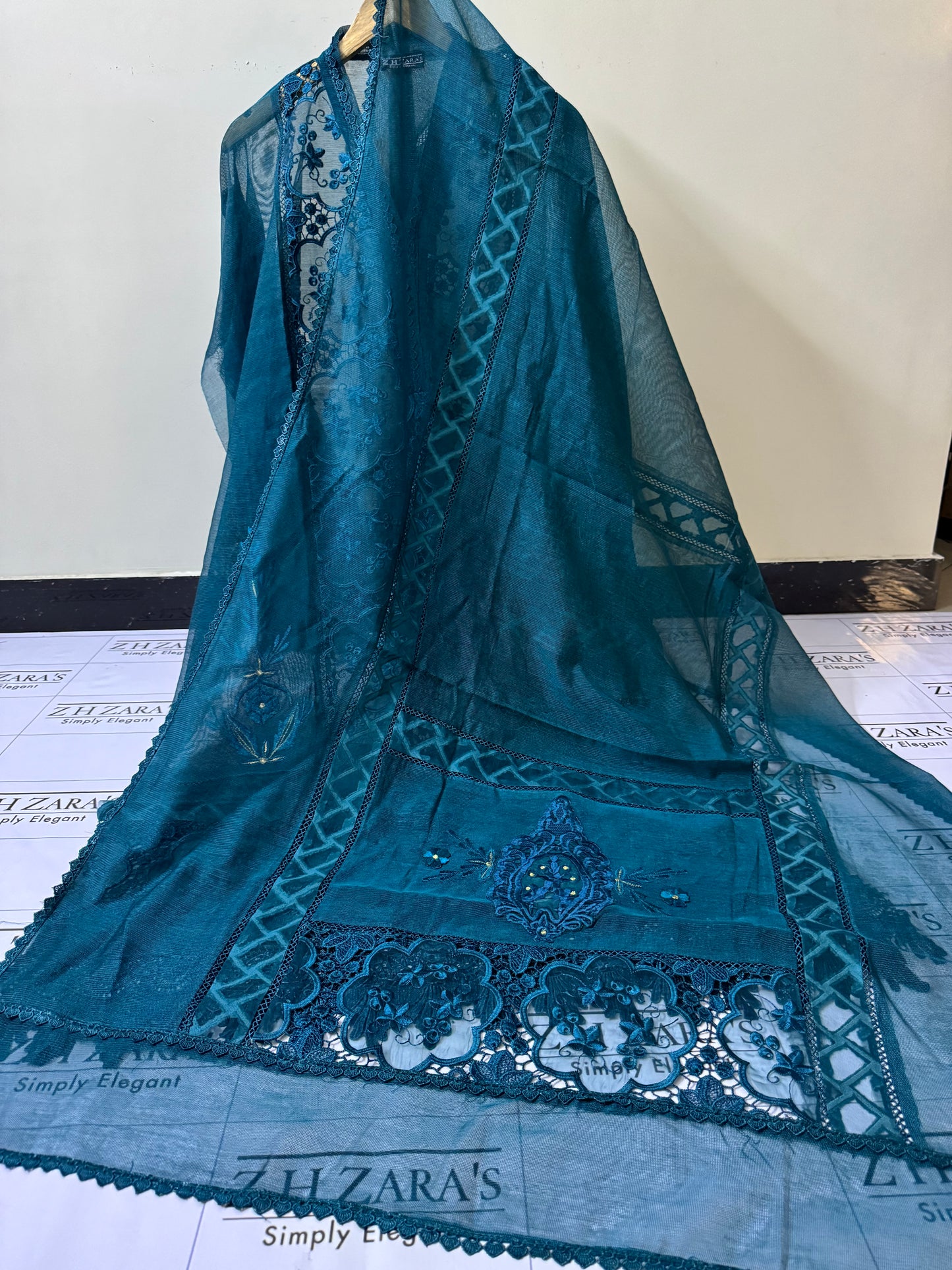 Peacock Noor 2pc