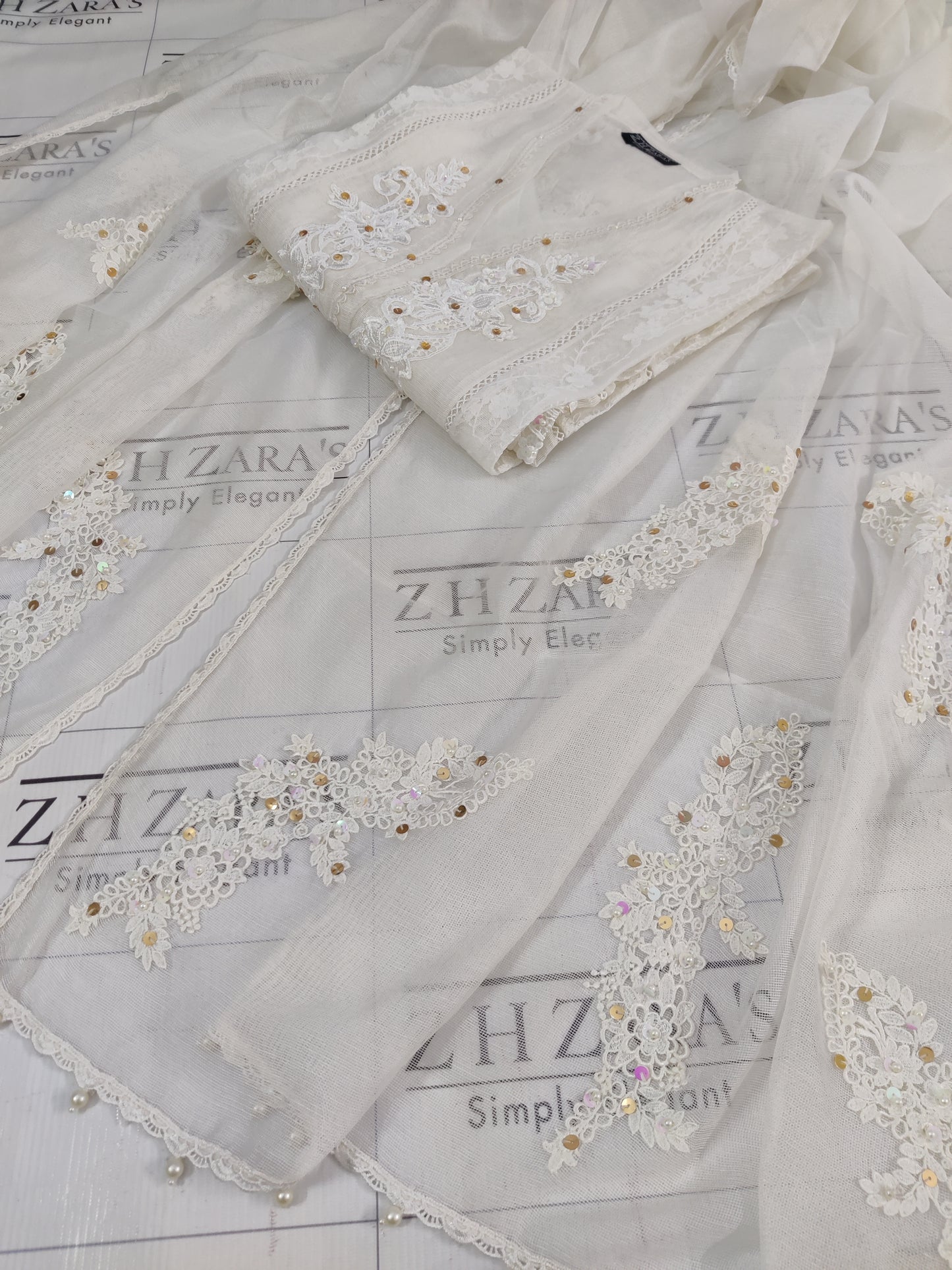 White V2 Cutwork Handwork 2pc