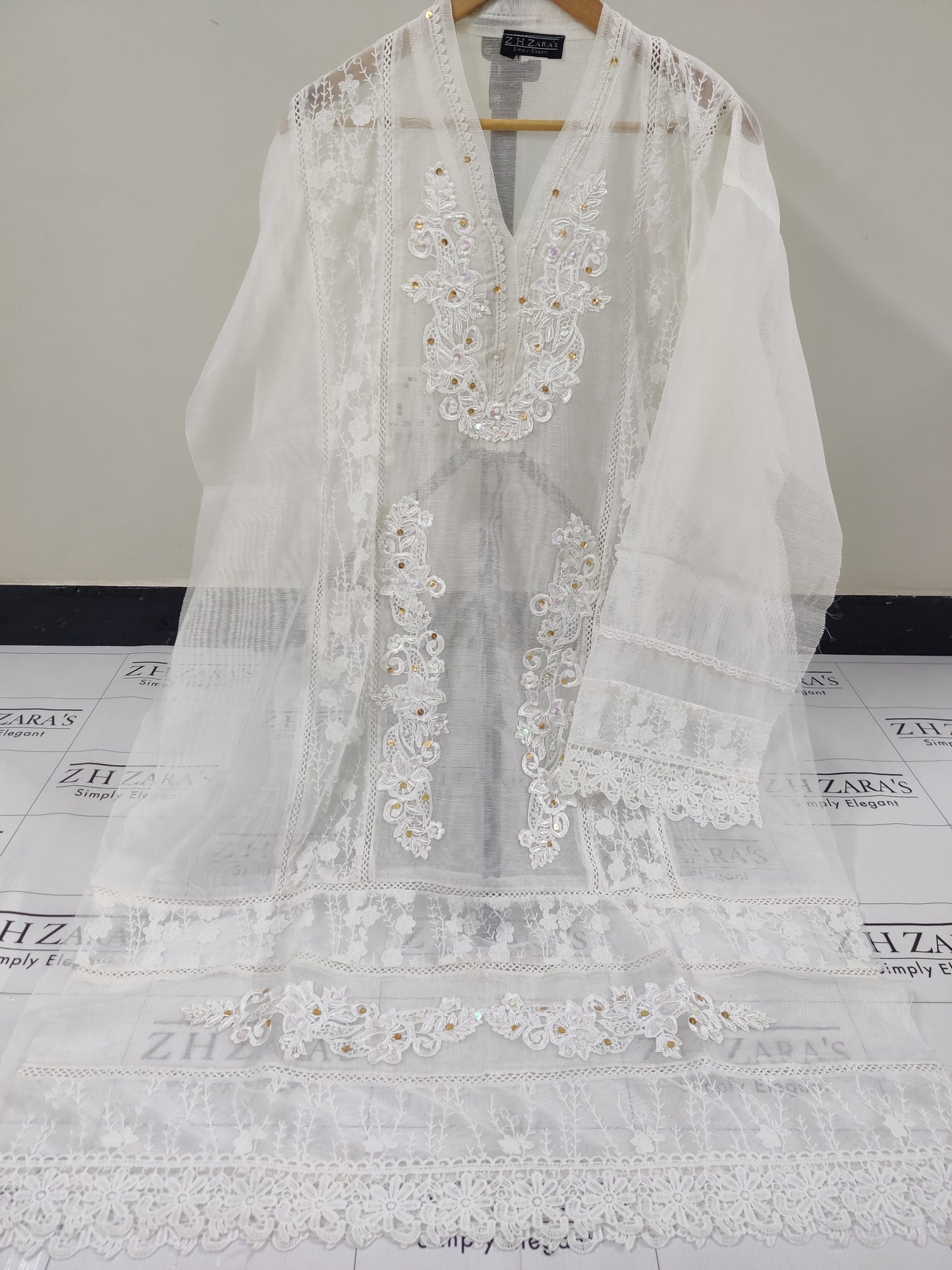 White V2 Cutwork Handwork 2pc