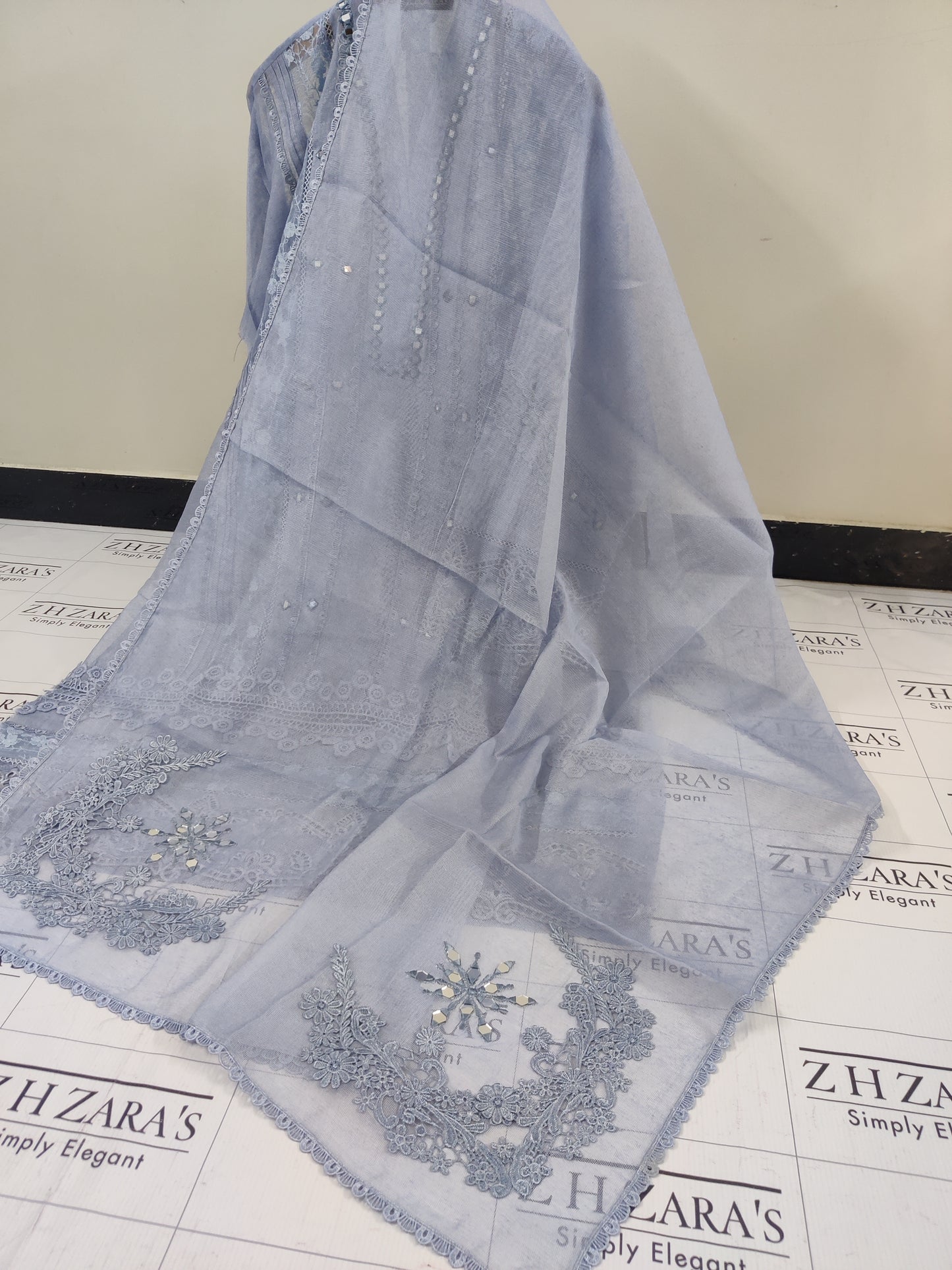 Ice Blue Mirror Cutwork 2pc
