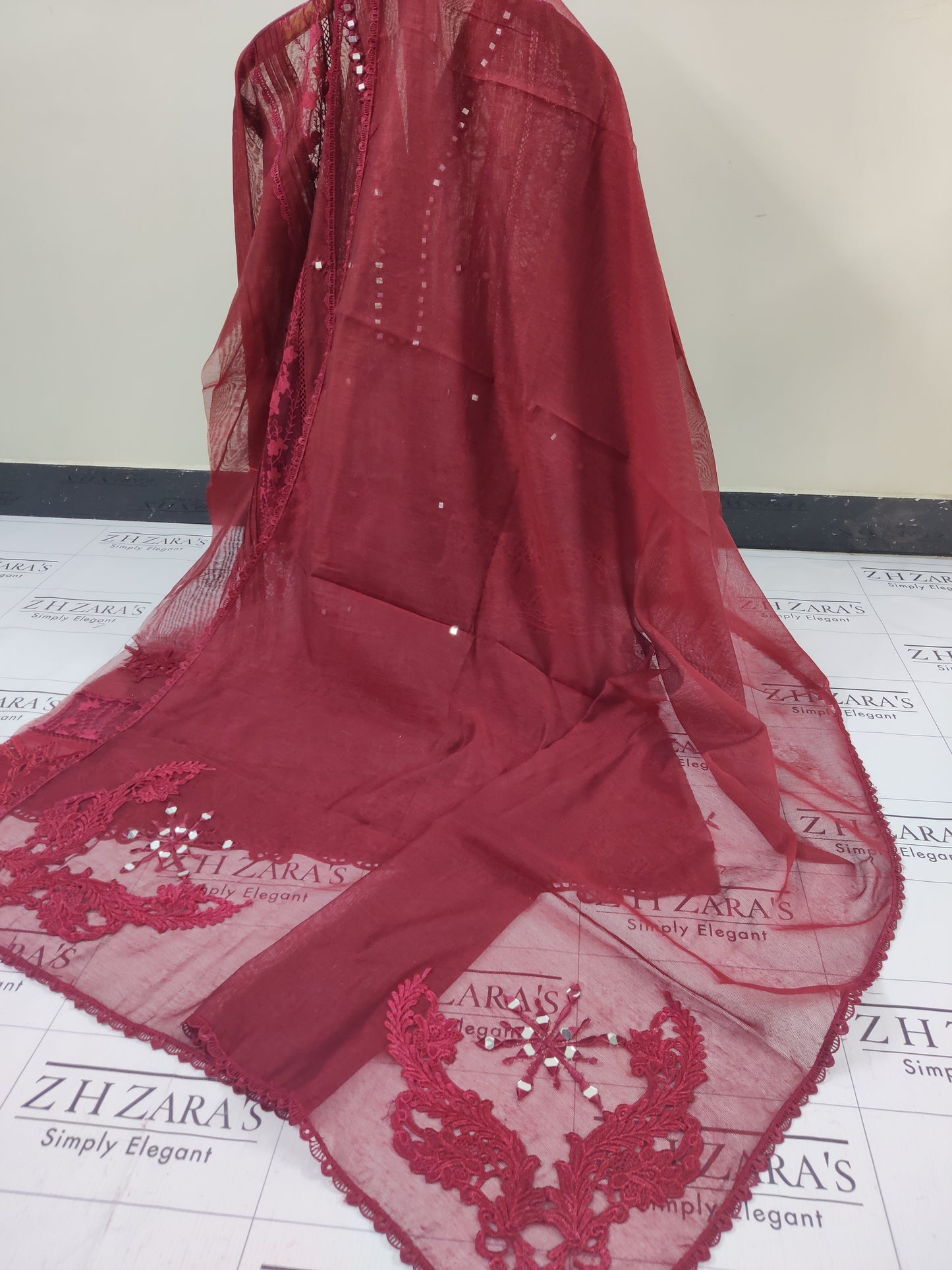 Maroon Mirror Cutwork 2pc