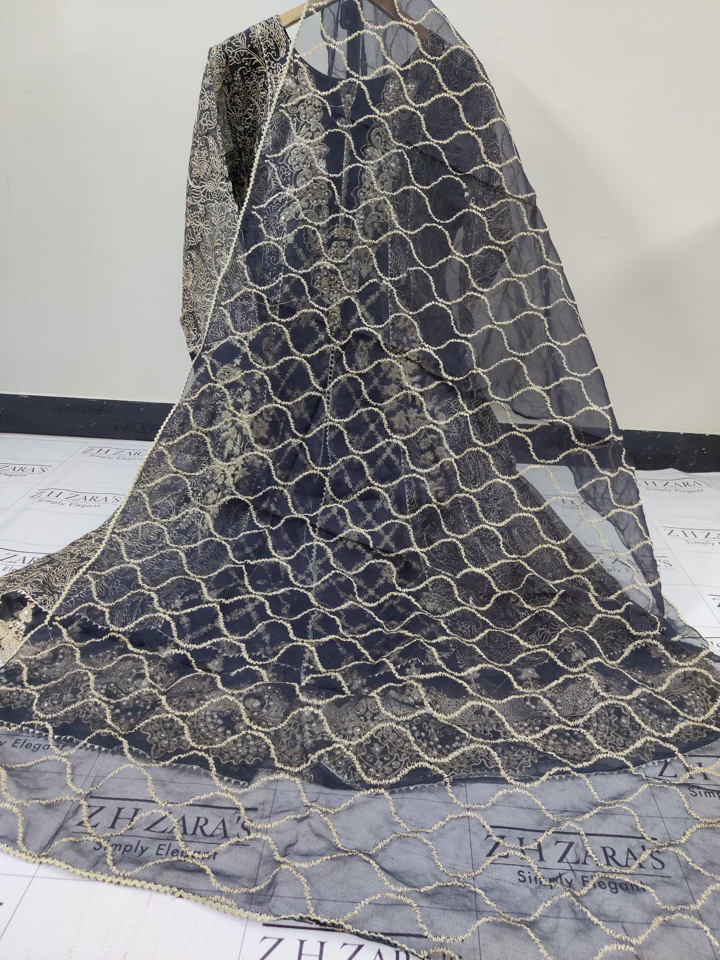 Zarqa Black Stitched 4pc