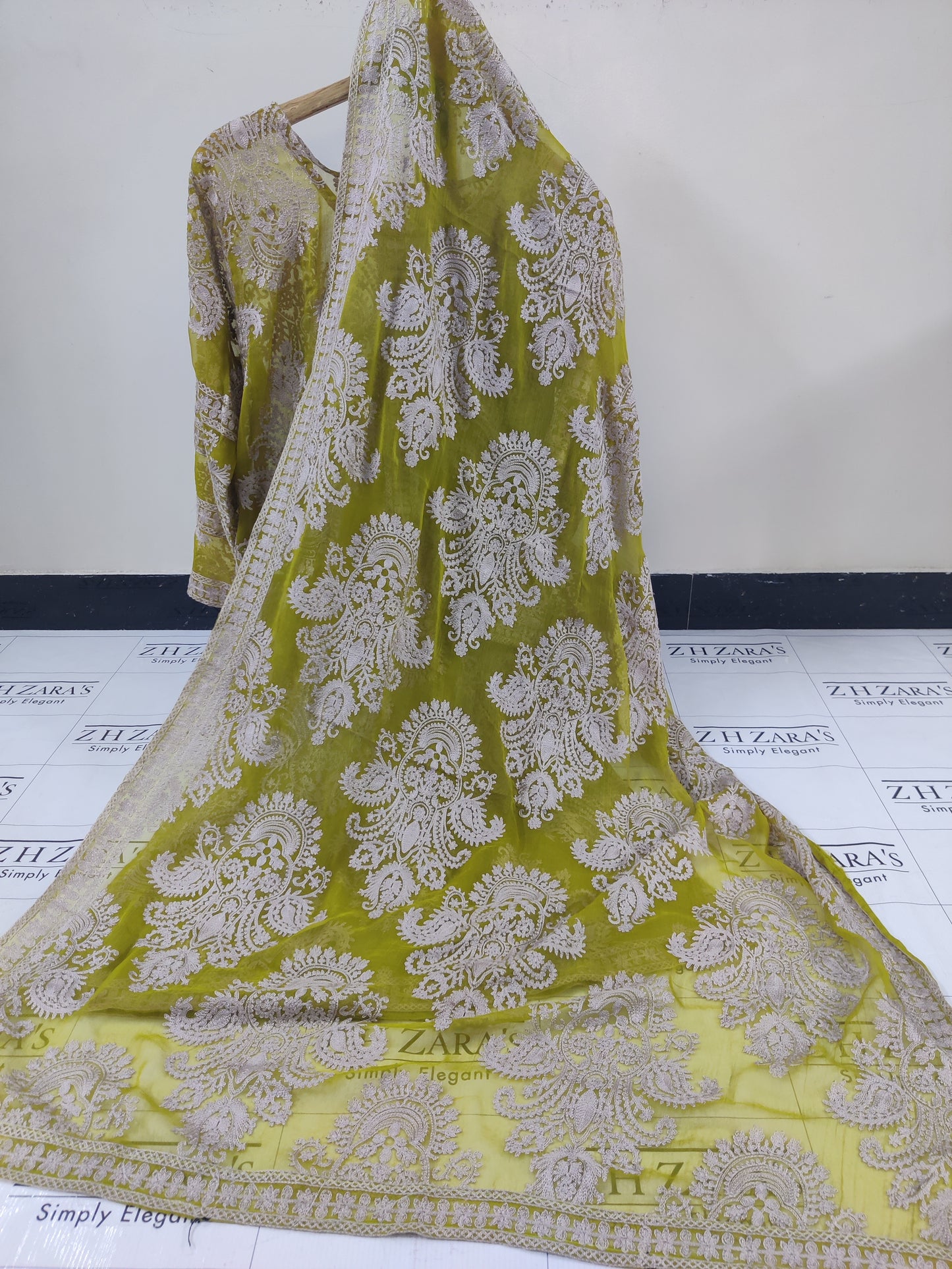 Dhani Foan Stitched 2pc