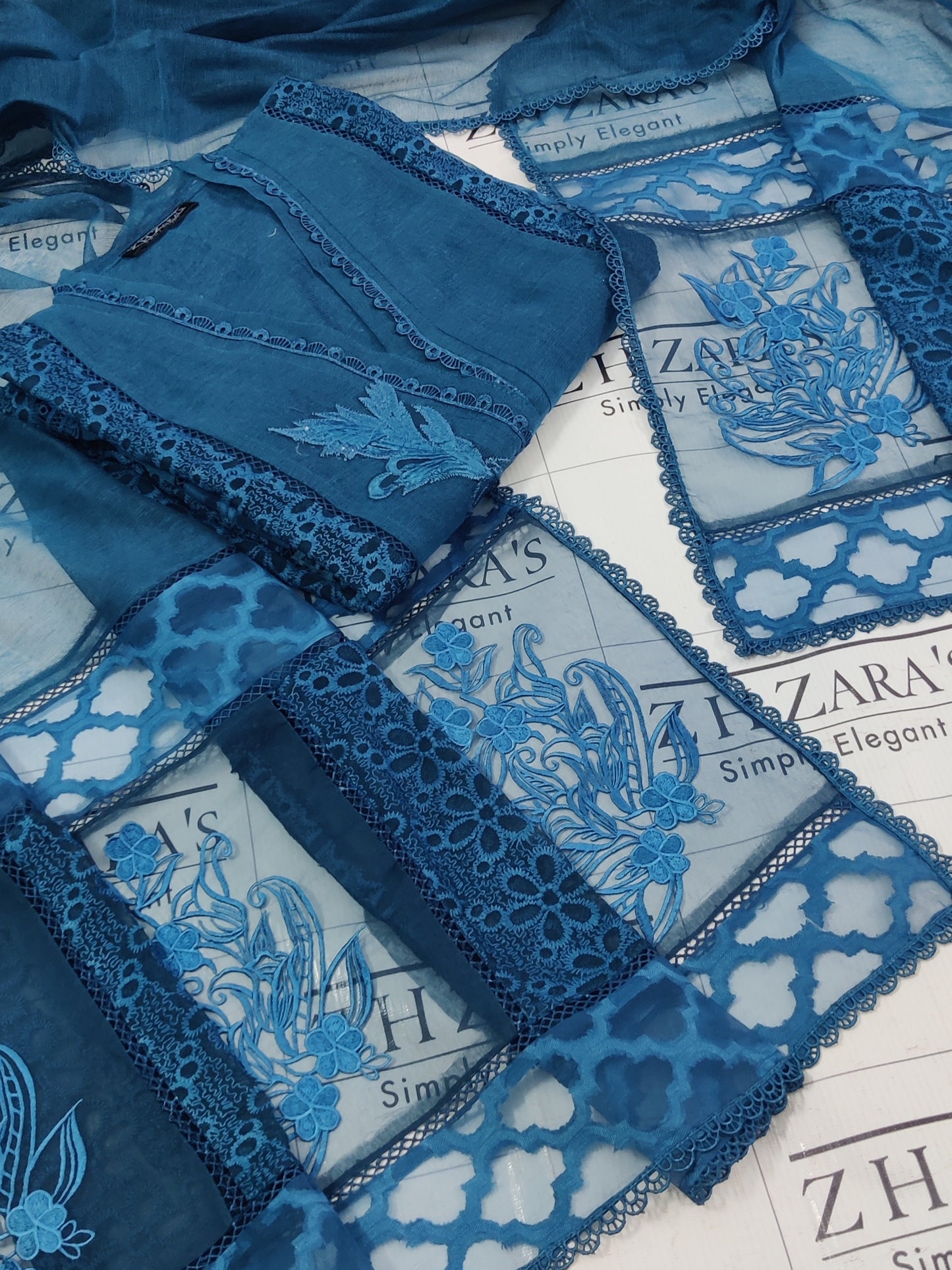 Peacock Blue Pari 2pc