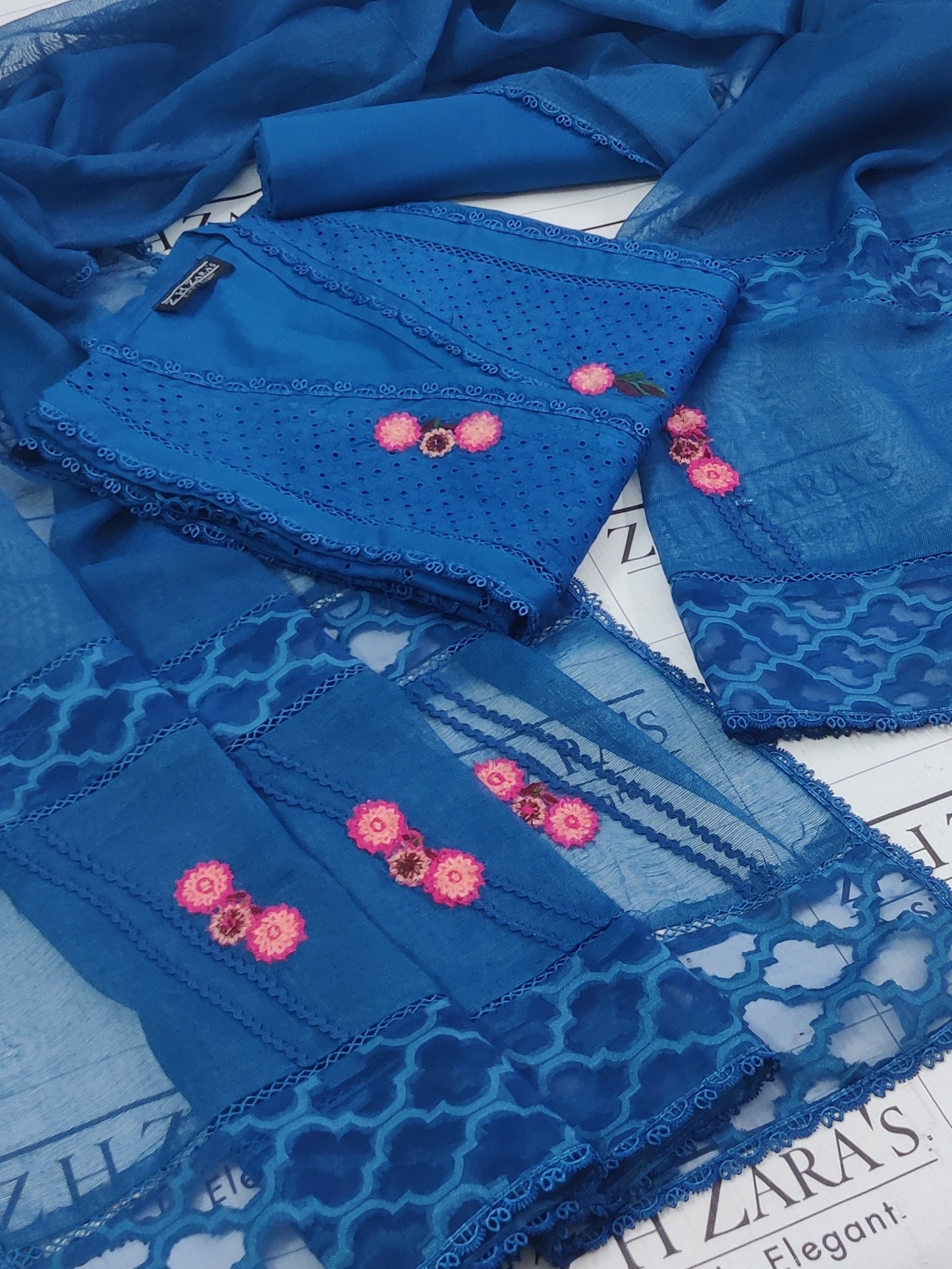 Peacock Blue Daisy 3pc