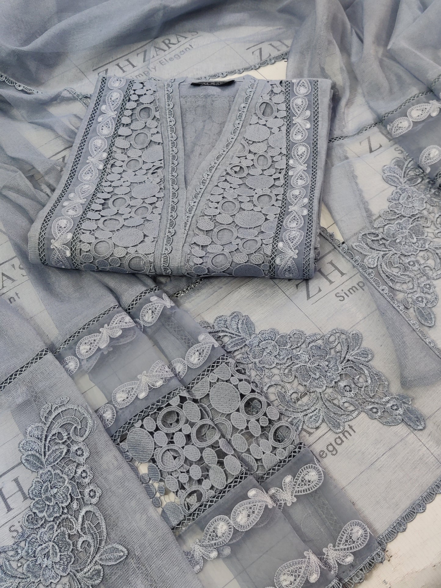 Bluish Gray Sapphire 2pc