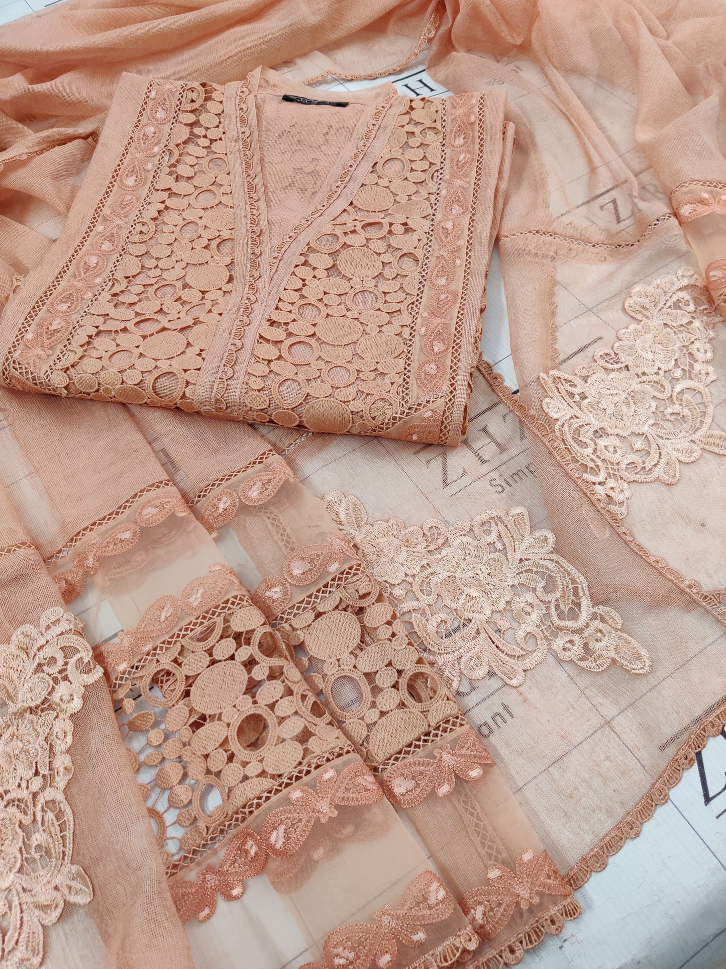Peachy Pink Sapphire 2pc