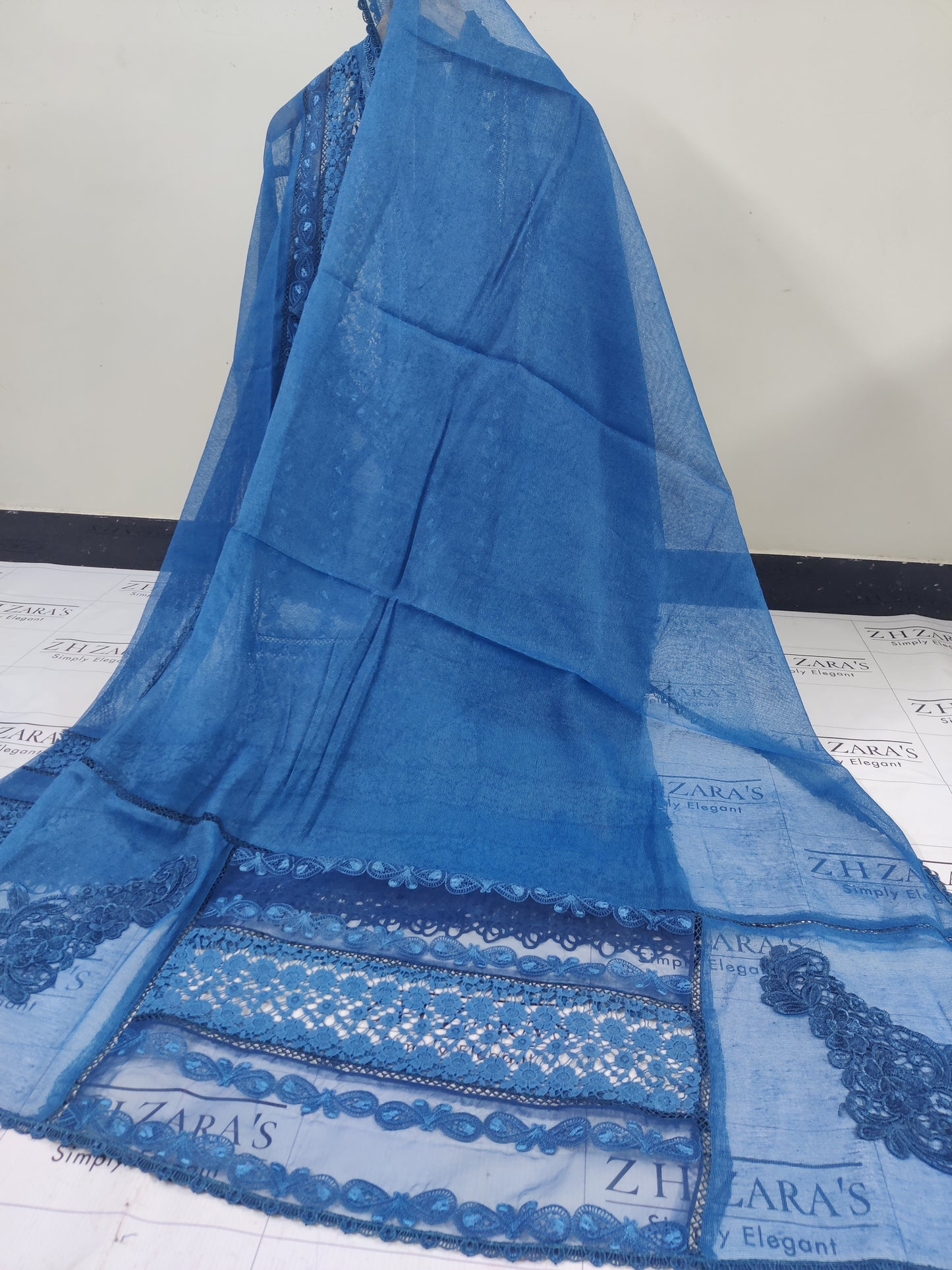 Peacock Blue Sapphire 2pc