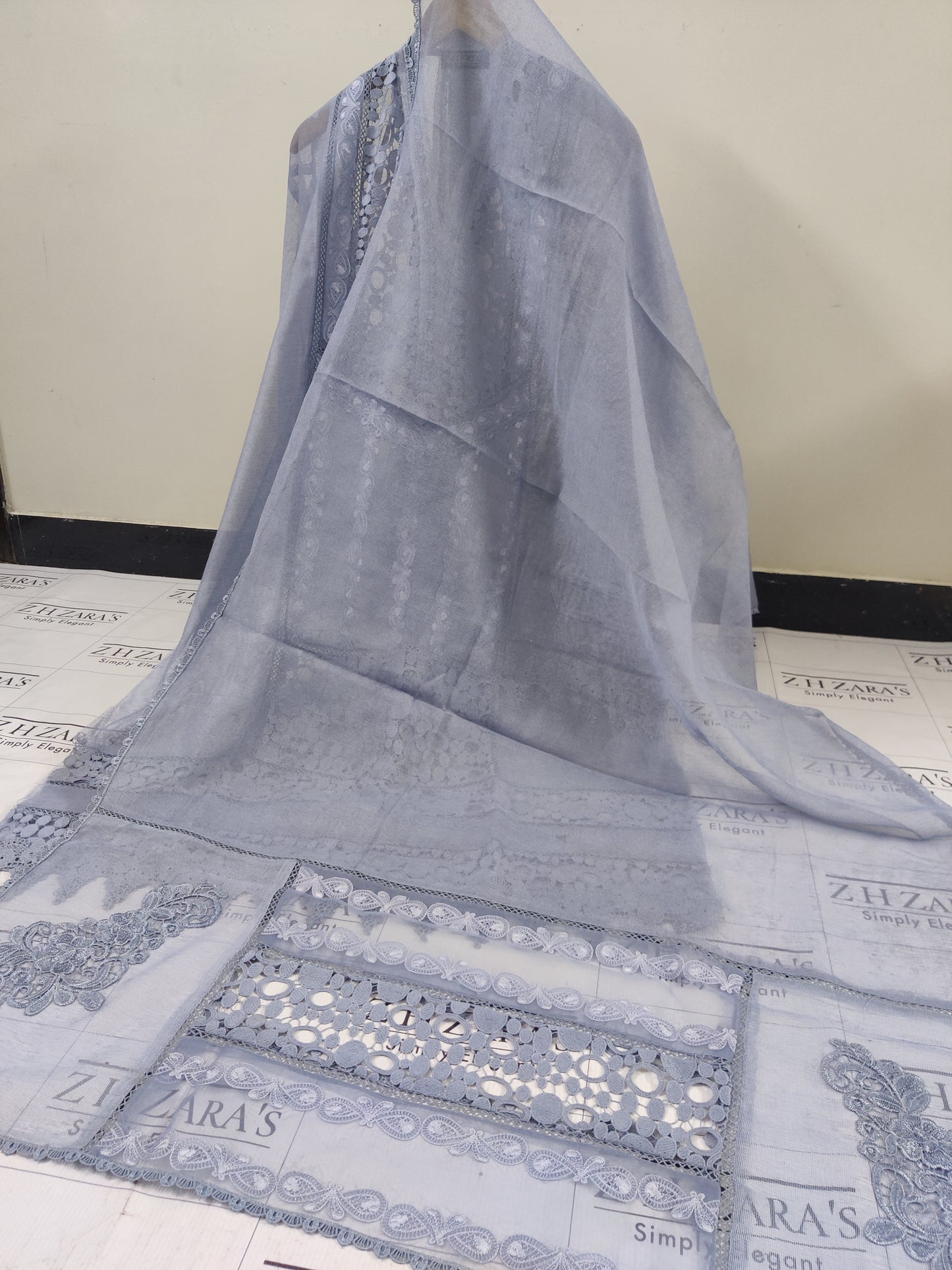 Bluish Gray Sapphire 2pc
