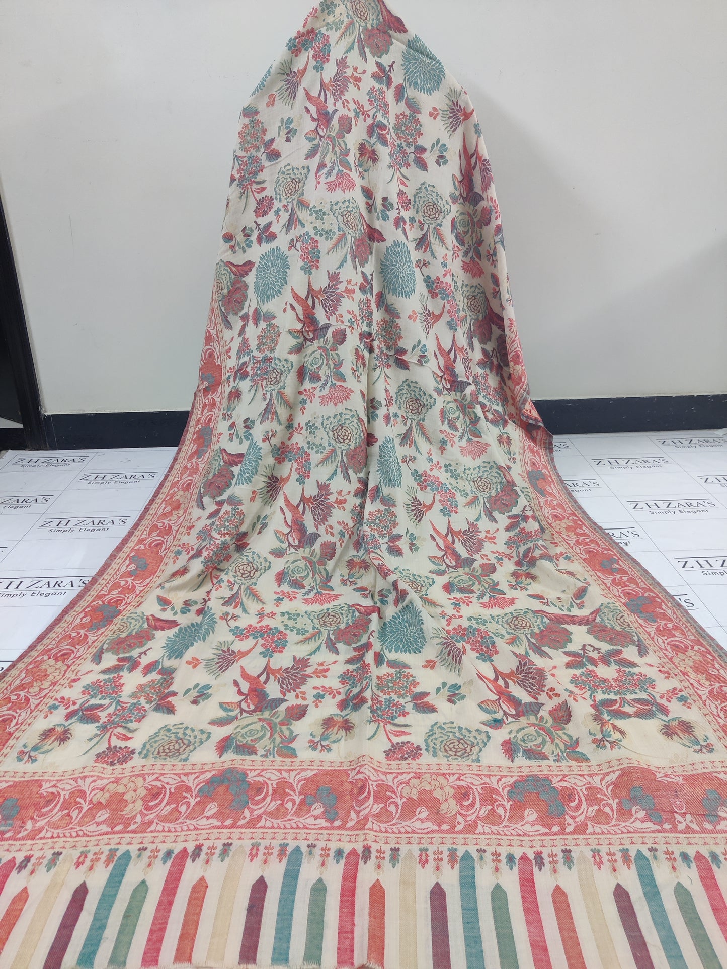 Ivory Multi Floral Kani Pashmina 3pc
