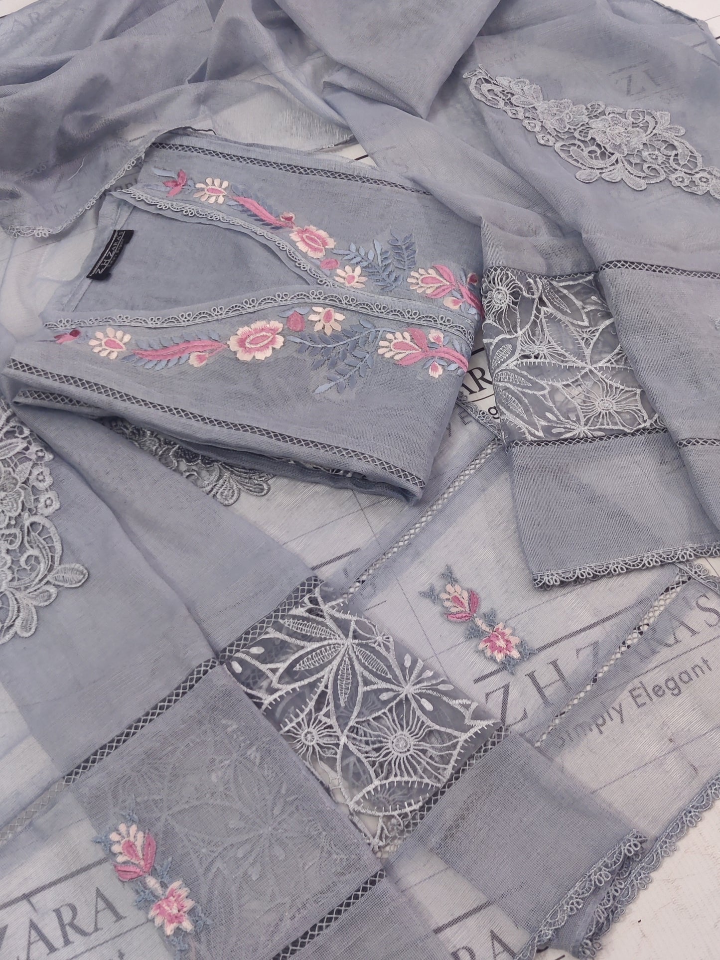 Greyish Blue Blossom 2pc