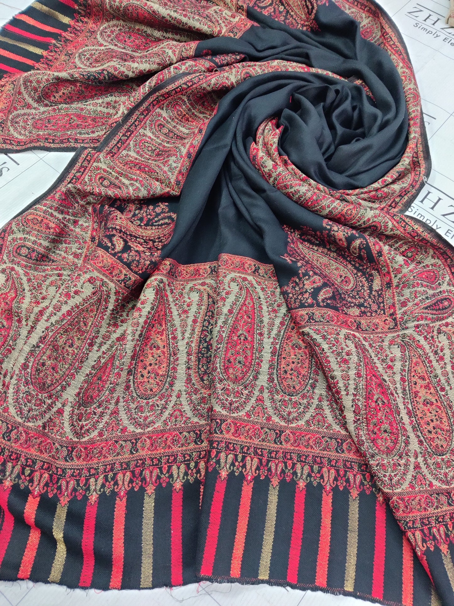 Black Red Kani Pashmina Shawl
