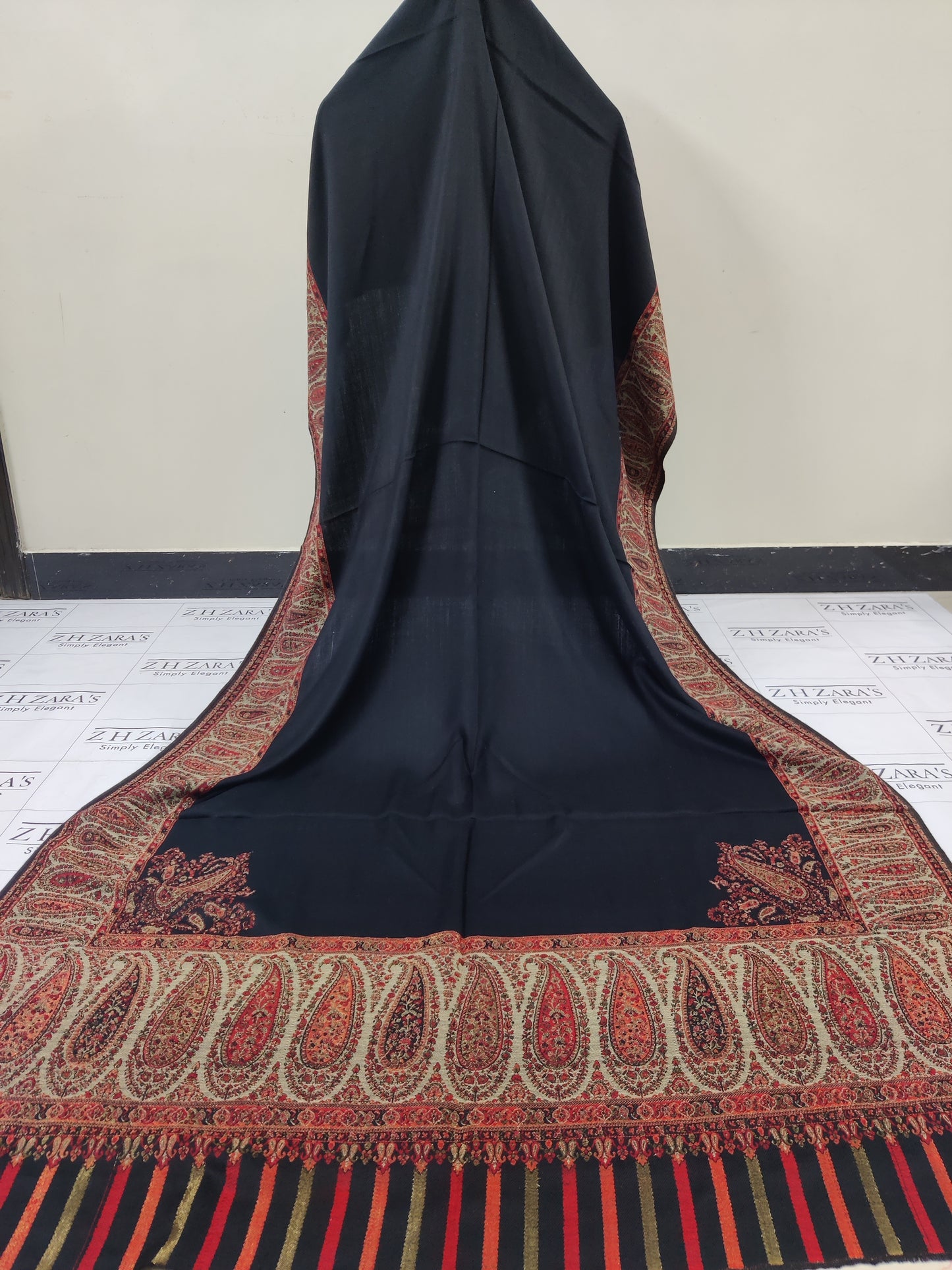 Black Red Kani Pashmina Shawl