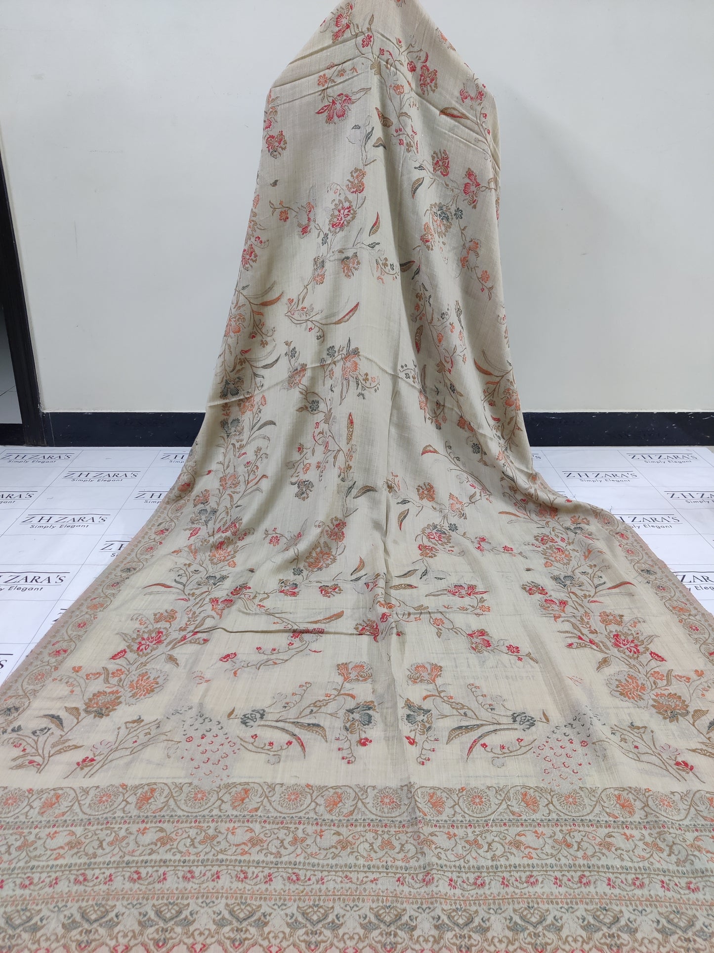 Beige Peach Jaal Kani Pashmina Shawl