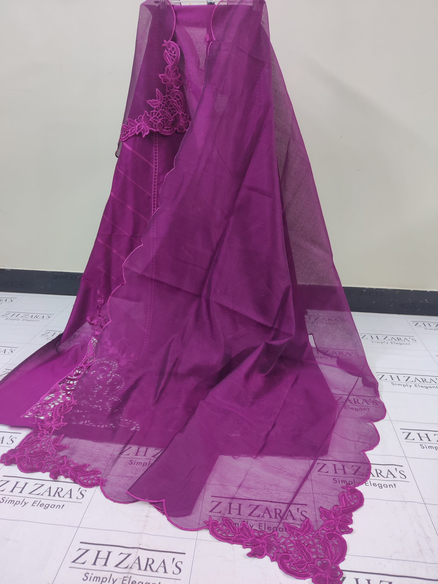 Magenta Resham Silk Cutwork 3pc