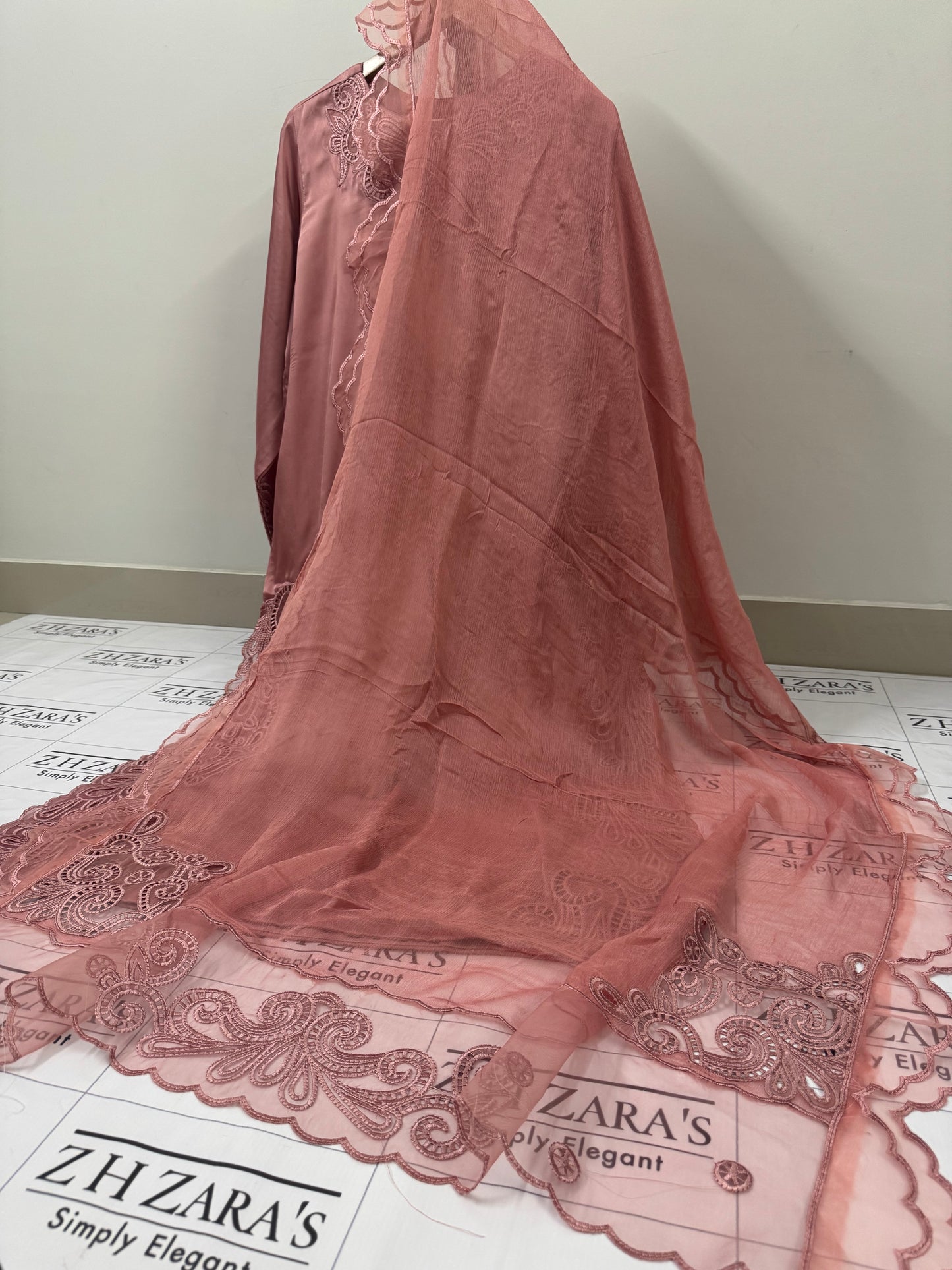 Tea Pink Silk Cutwork 3pc