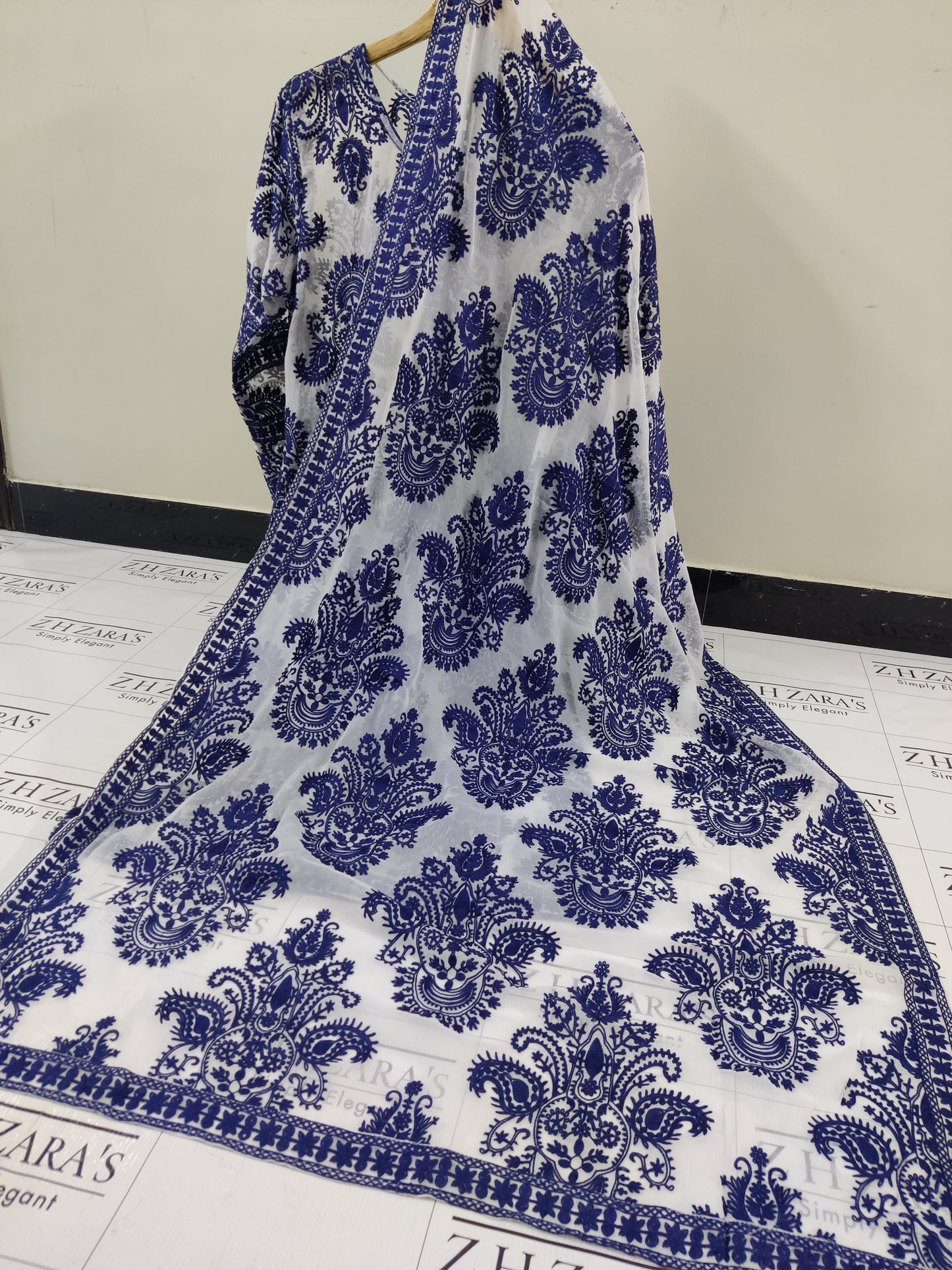 White Blue Stitched 2pc