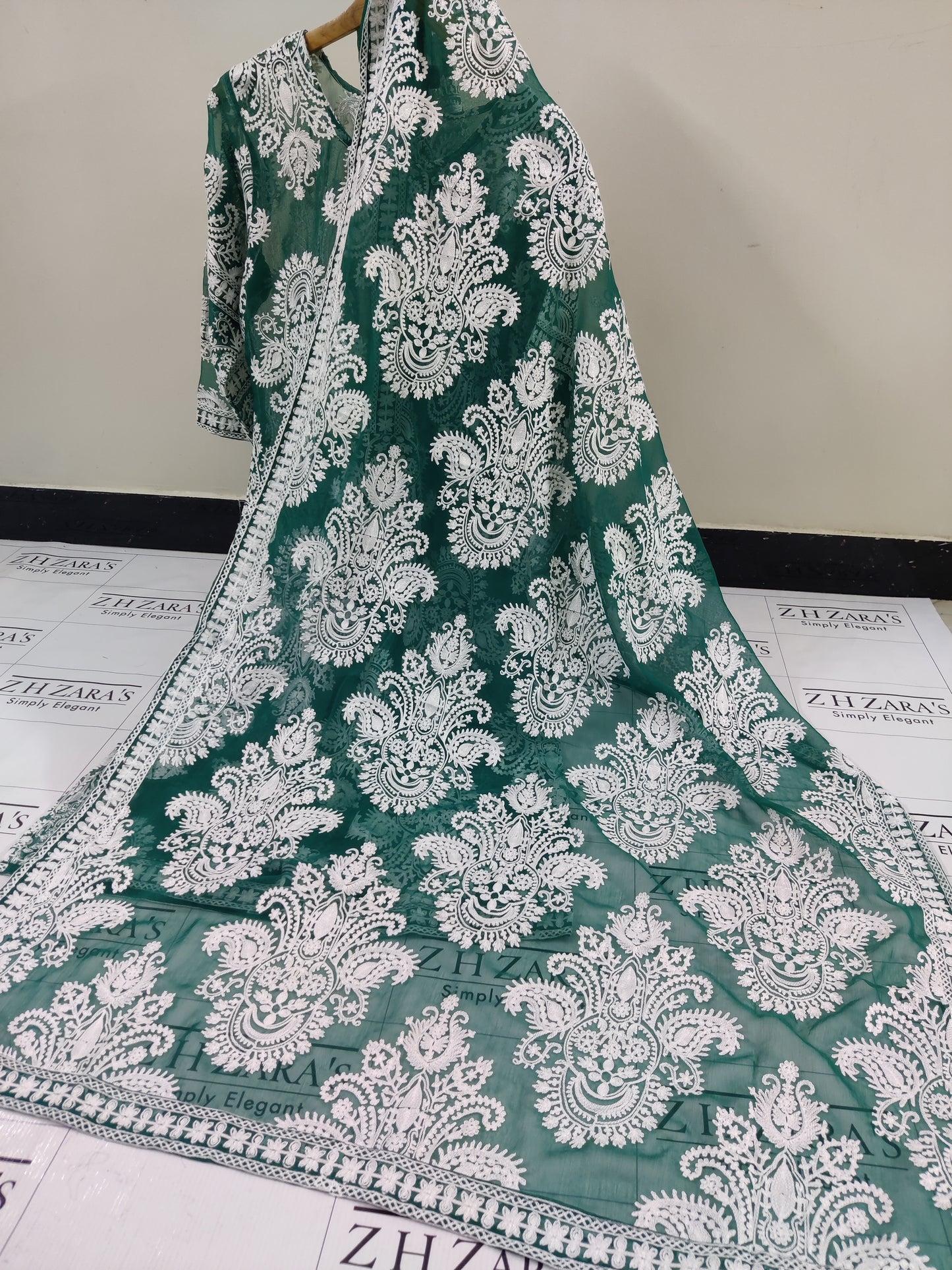 Emerald Green White Stitched 2pc