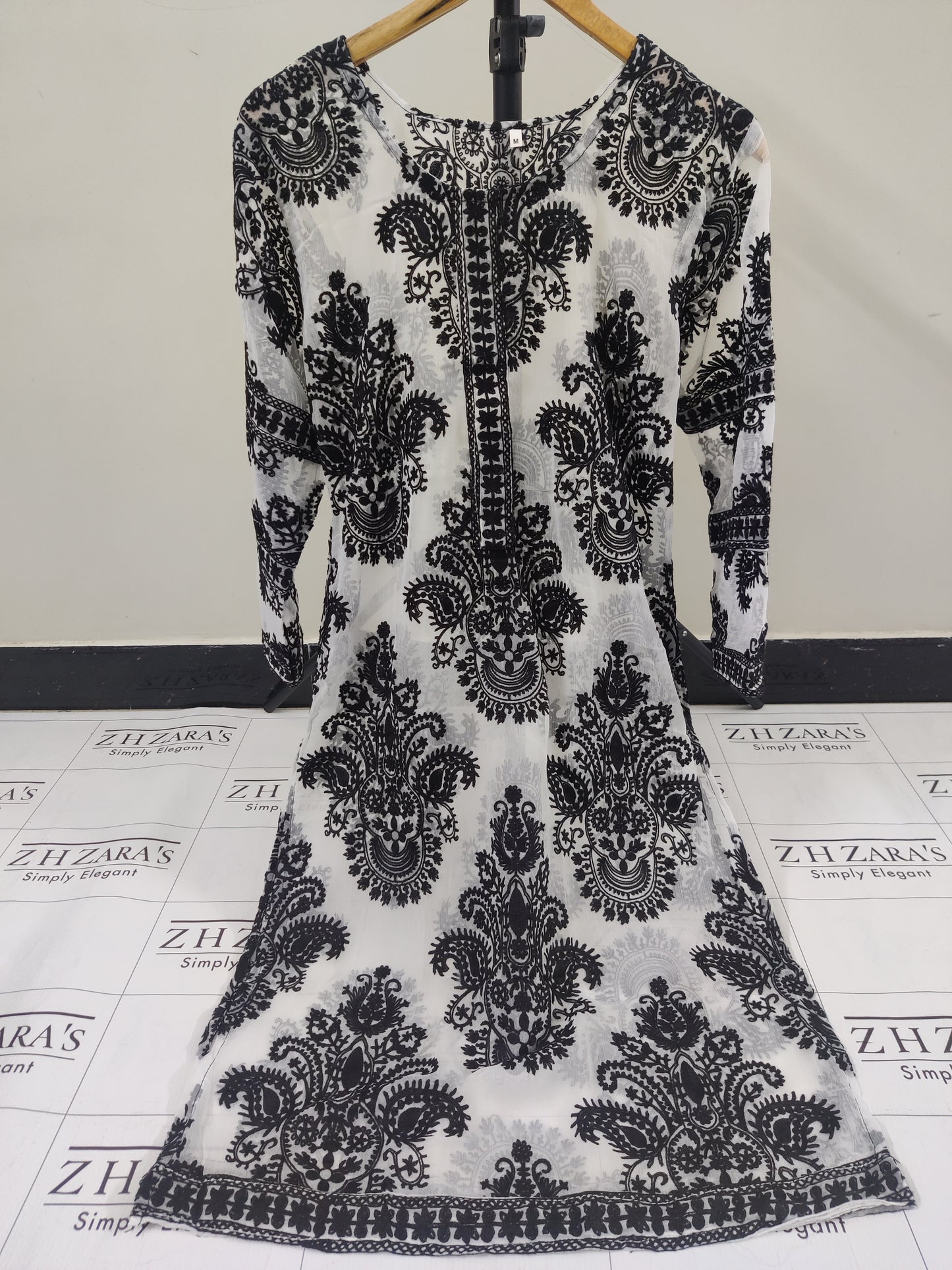 White Black Stitched 2pc