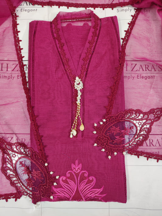 Shocking Pink Tassel Cutwork 2pc