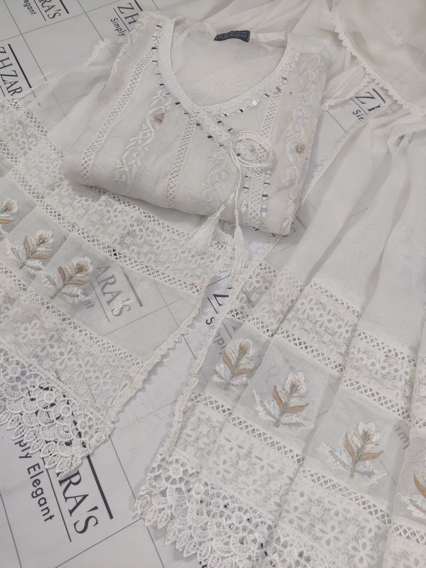 White Angrakha Pishwas