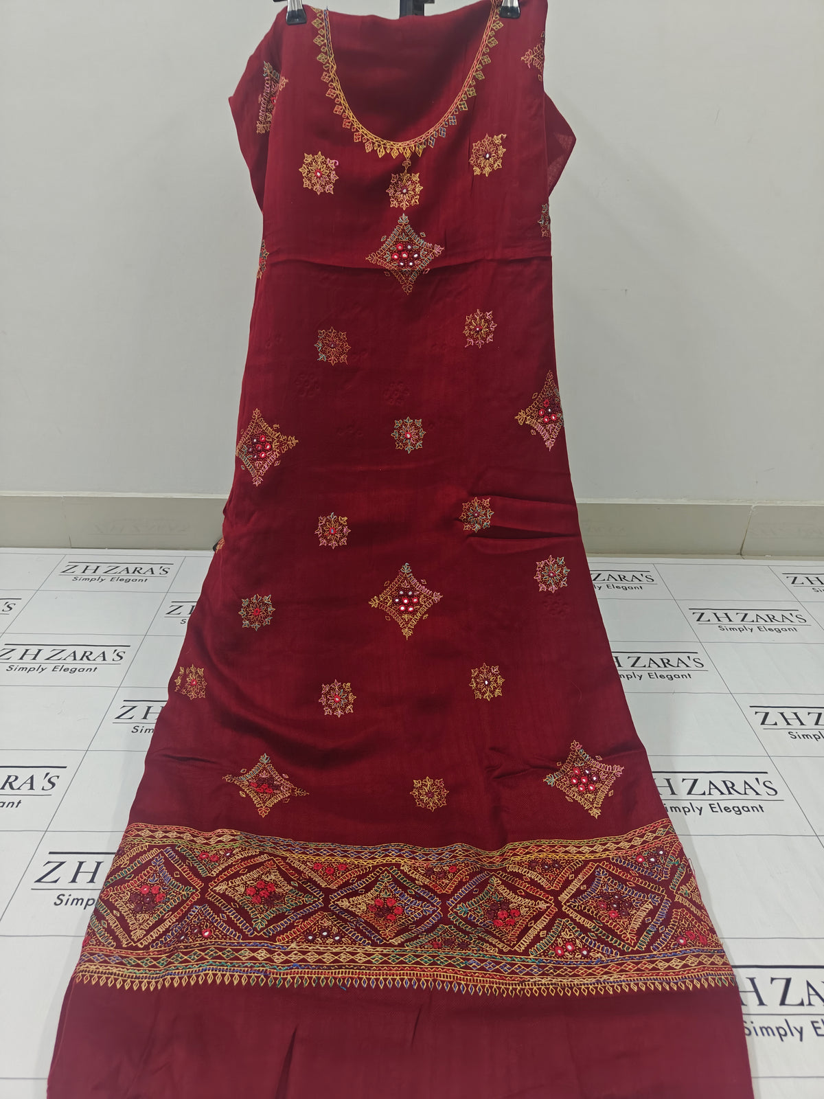 Maroon Needle Mirror Embroidery Pashmina 3pc