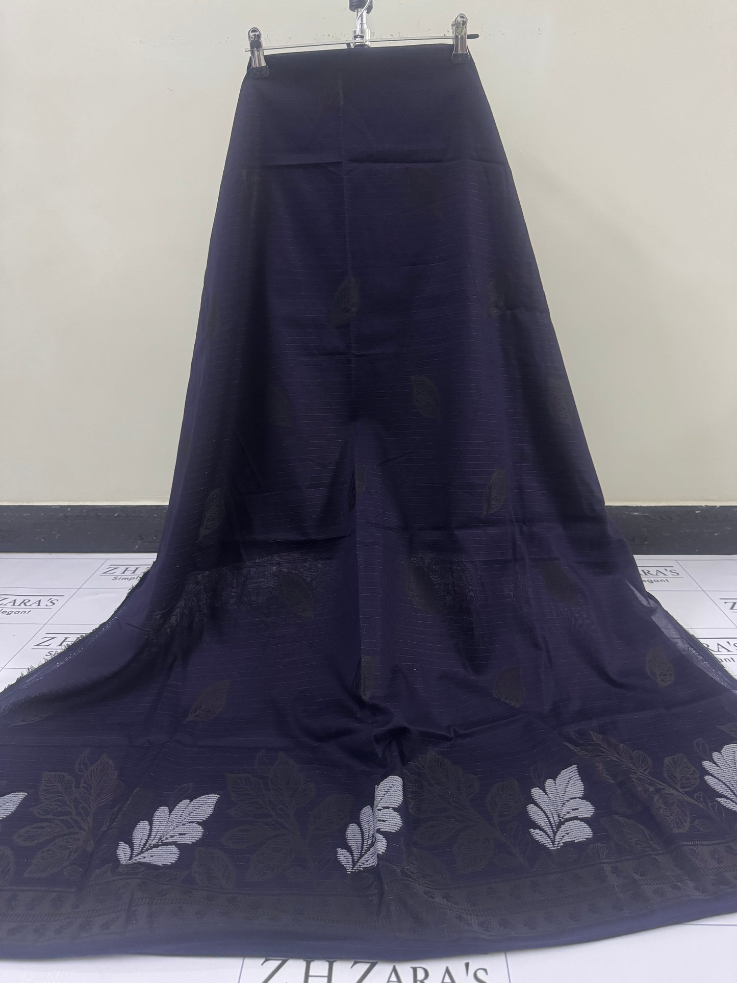 Dark Purple Bana Dora