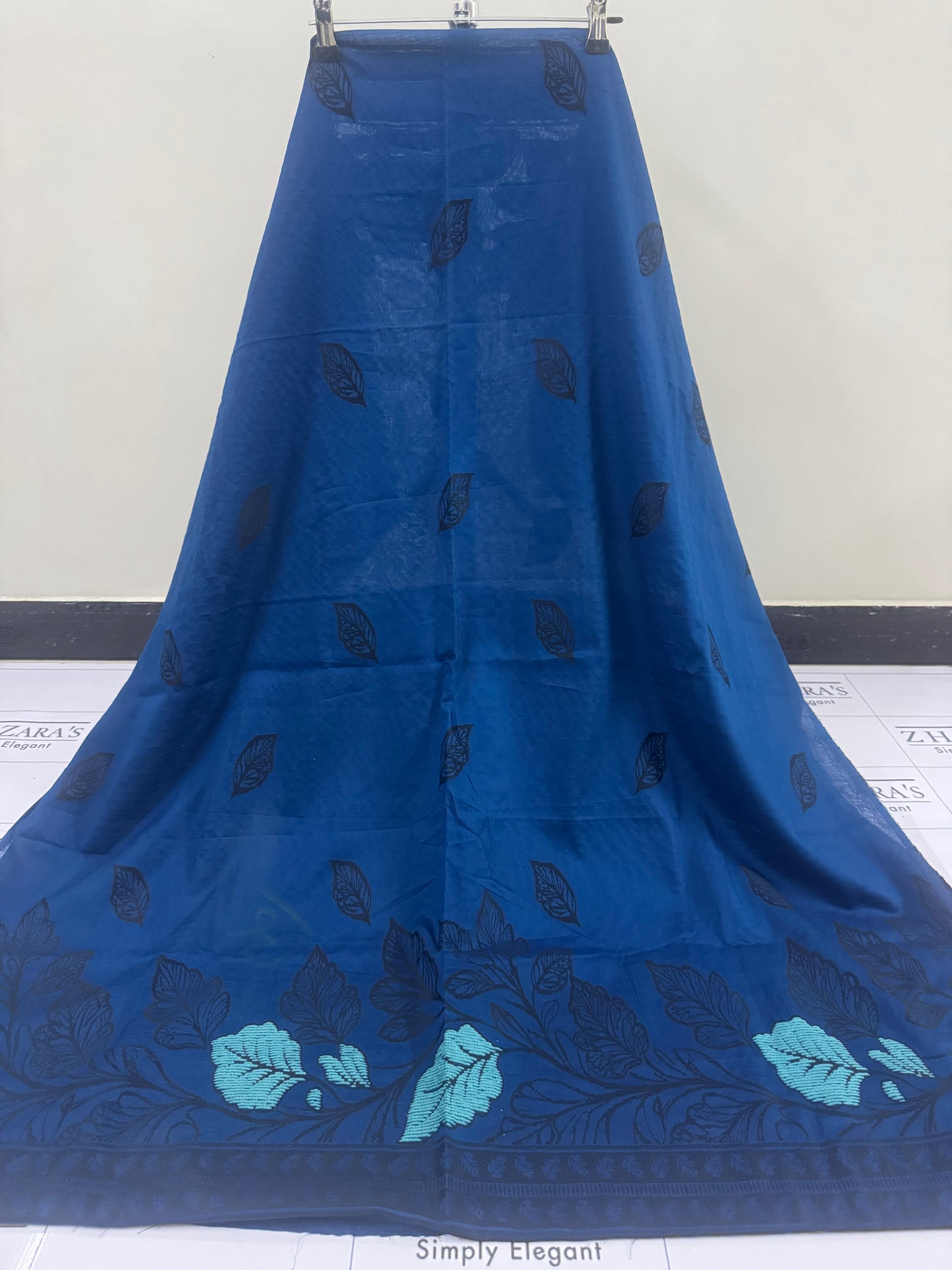Peacock Blue Bana Dora