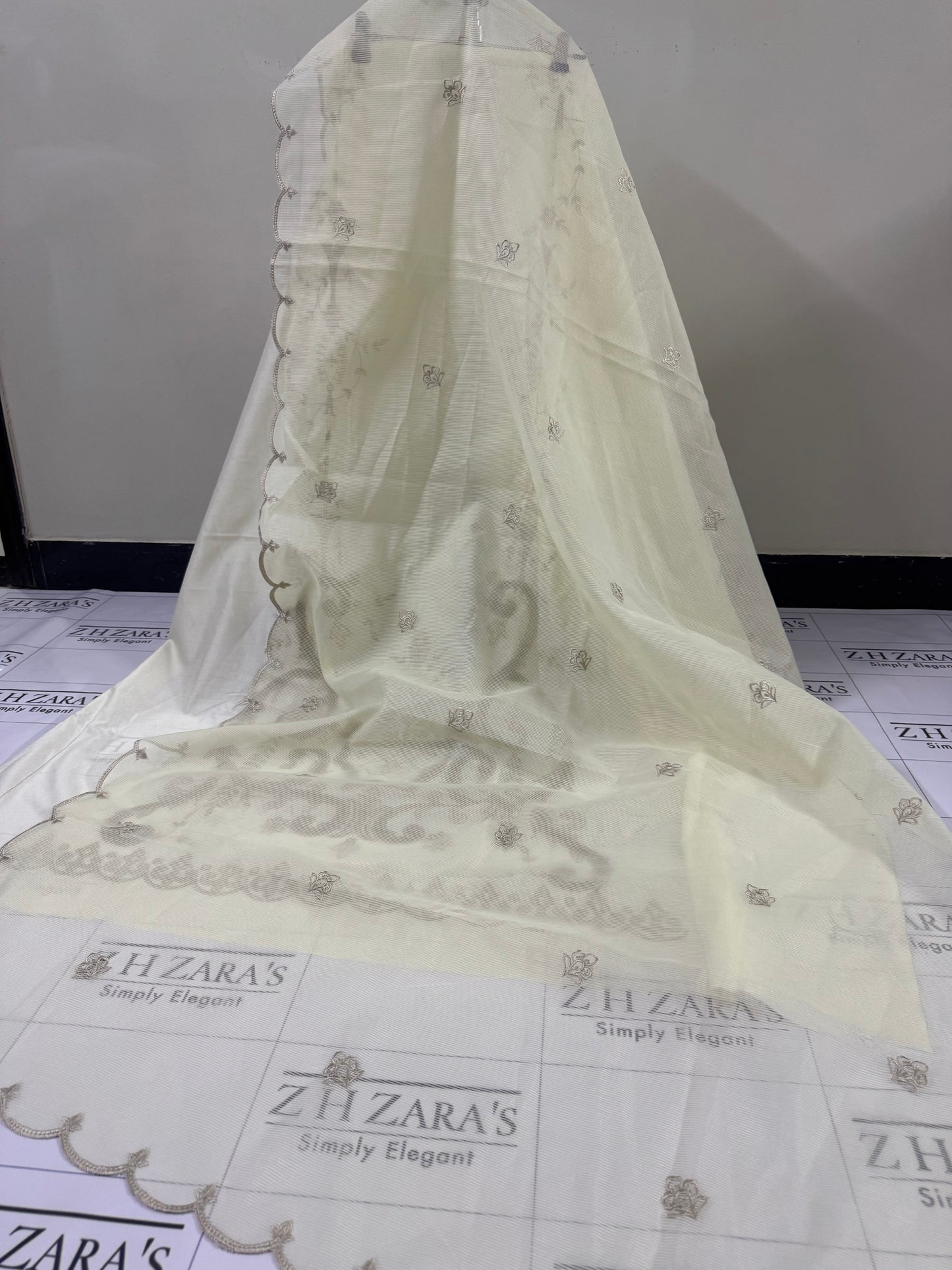 Ivory Noor E Zar 3pc