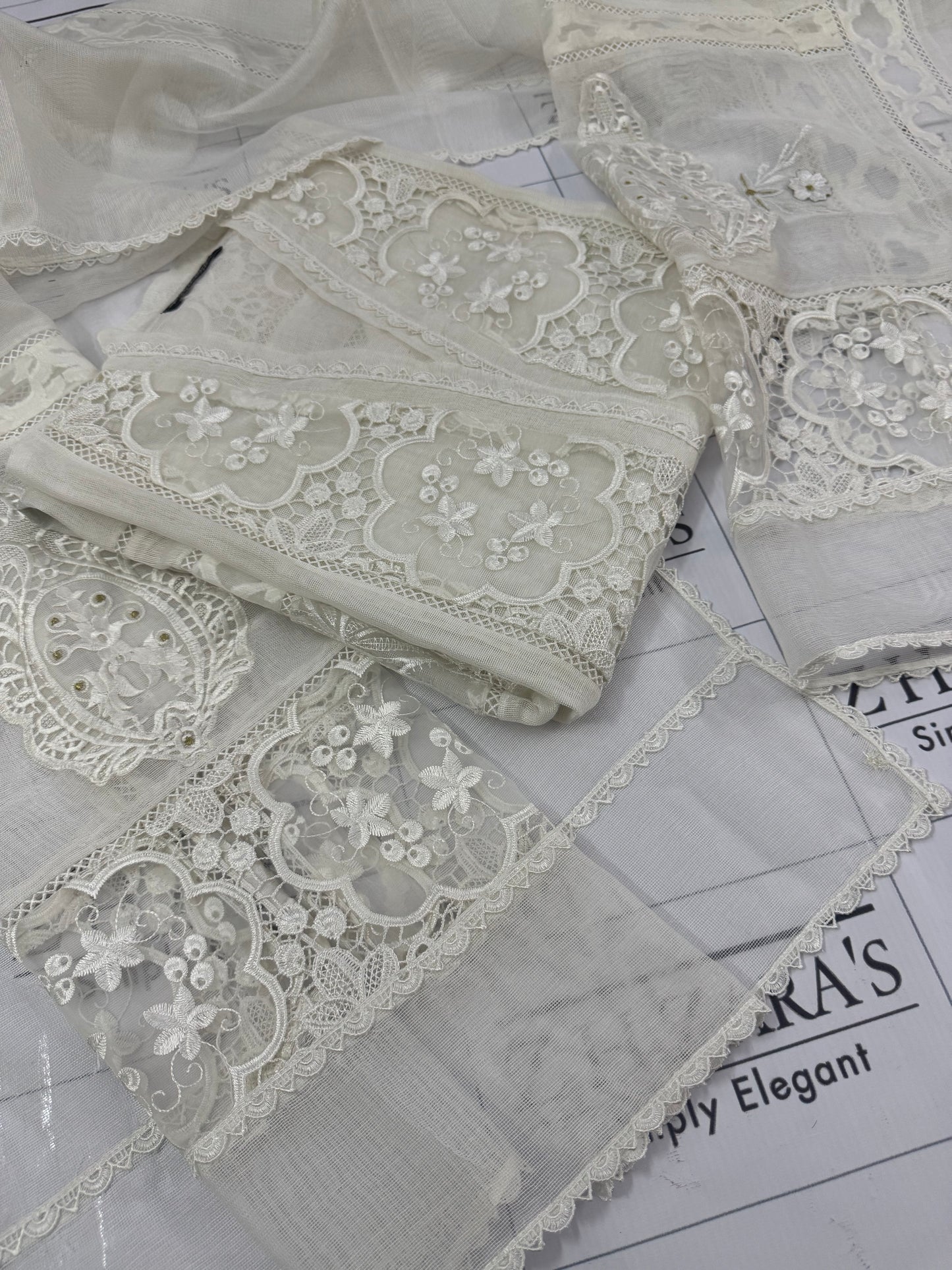 White Noor 2pc