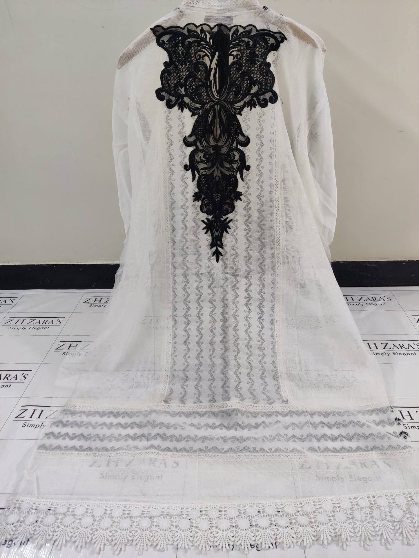 White Wavy 2pc