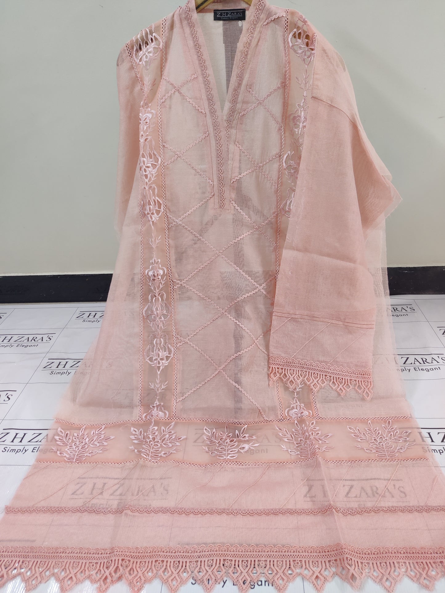 Duppata Cutwork Peachy Pink 2pc
