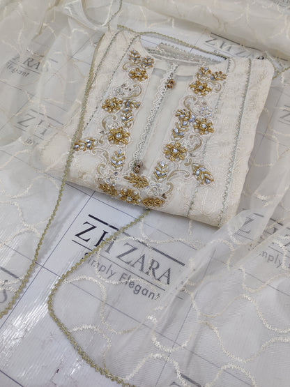 Zarqa Ivory Stitched 4pc