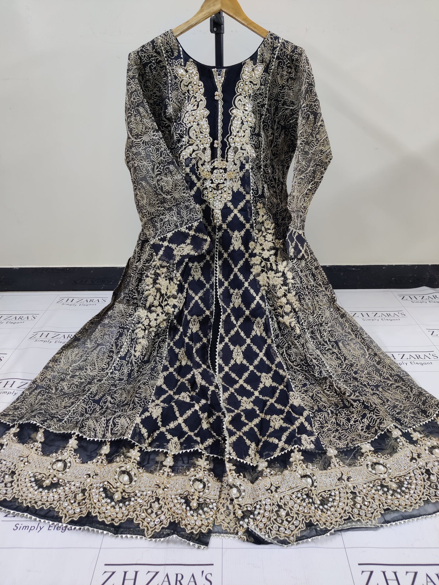 Zarqa Black Stitched 4pc