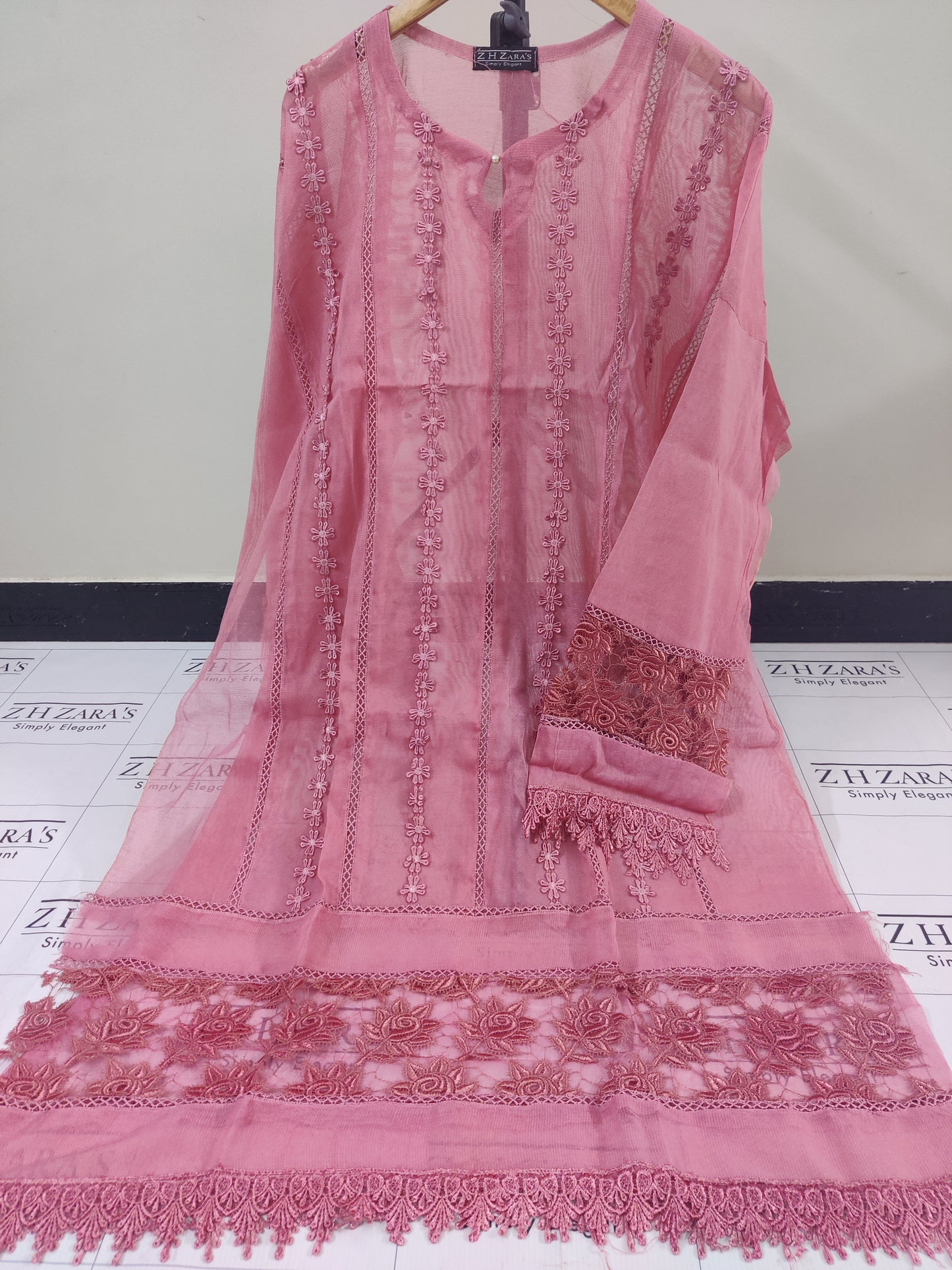Tea Pink Heavy duppatta 3pc