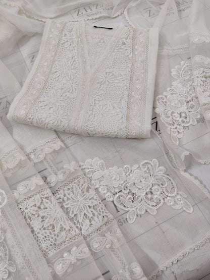 White Sapphire 2pc
