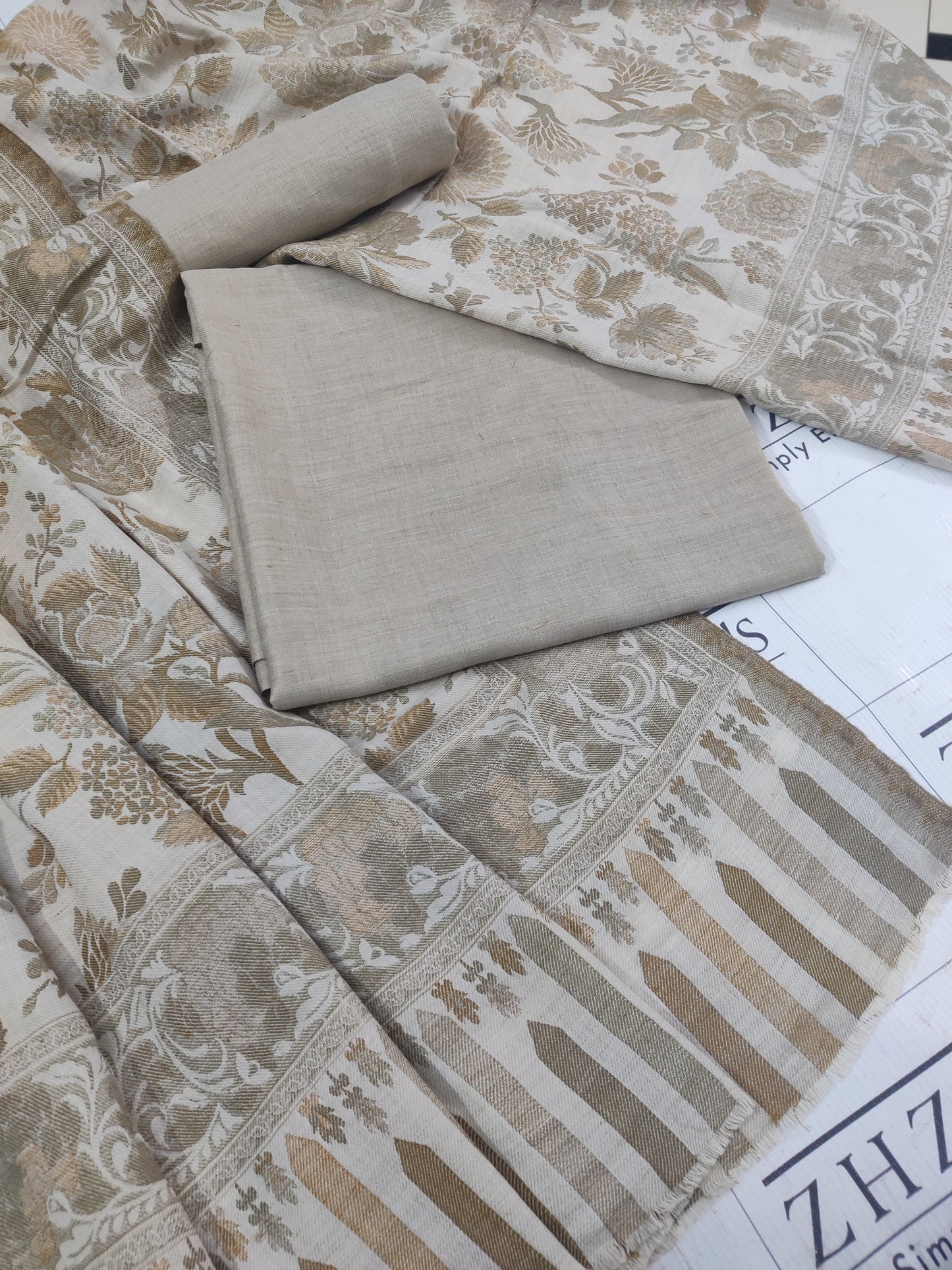 Beige Floral Kani Pashmina 3pc