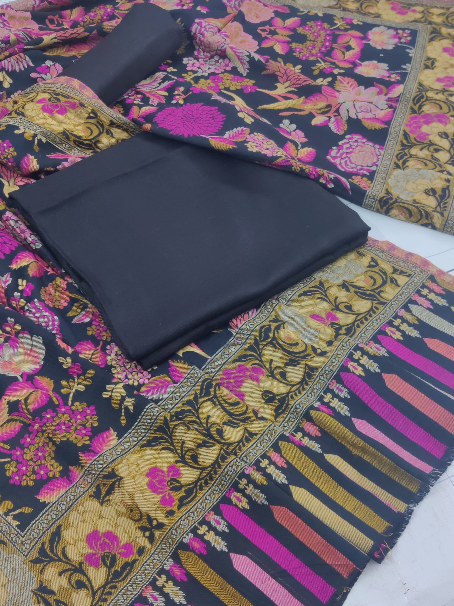 Black Magenta Floral Kani Pashmina 3pc