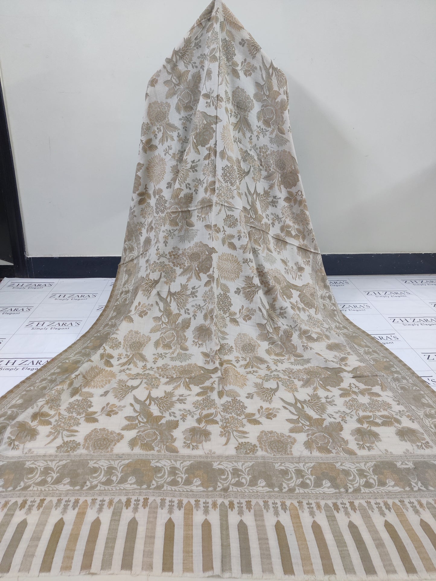 Beige Floral Kani Pashmina 3pc
