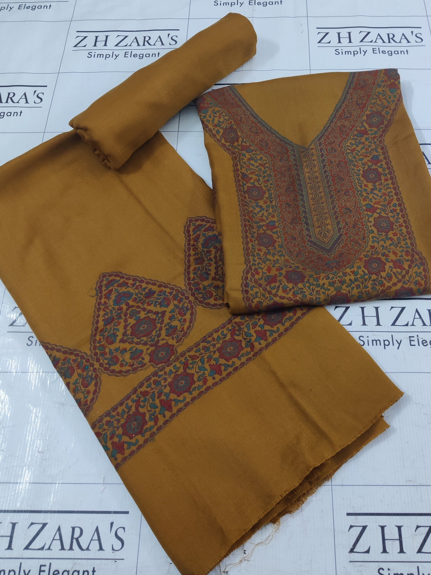 Mustard Gala Kani Pashmina 3pc