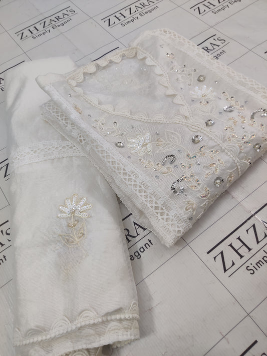 White Pearls & Beads 2pc